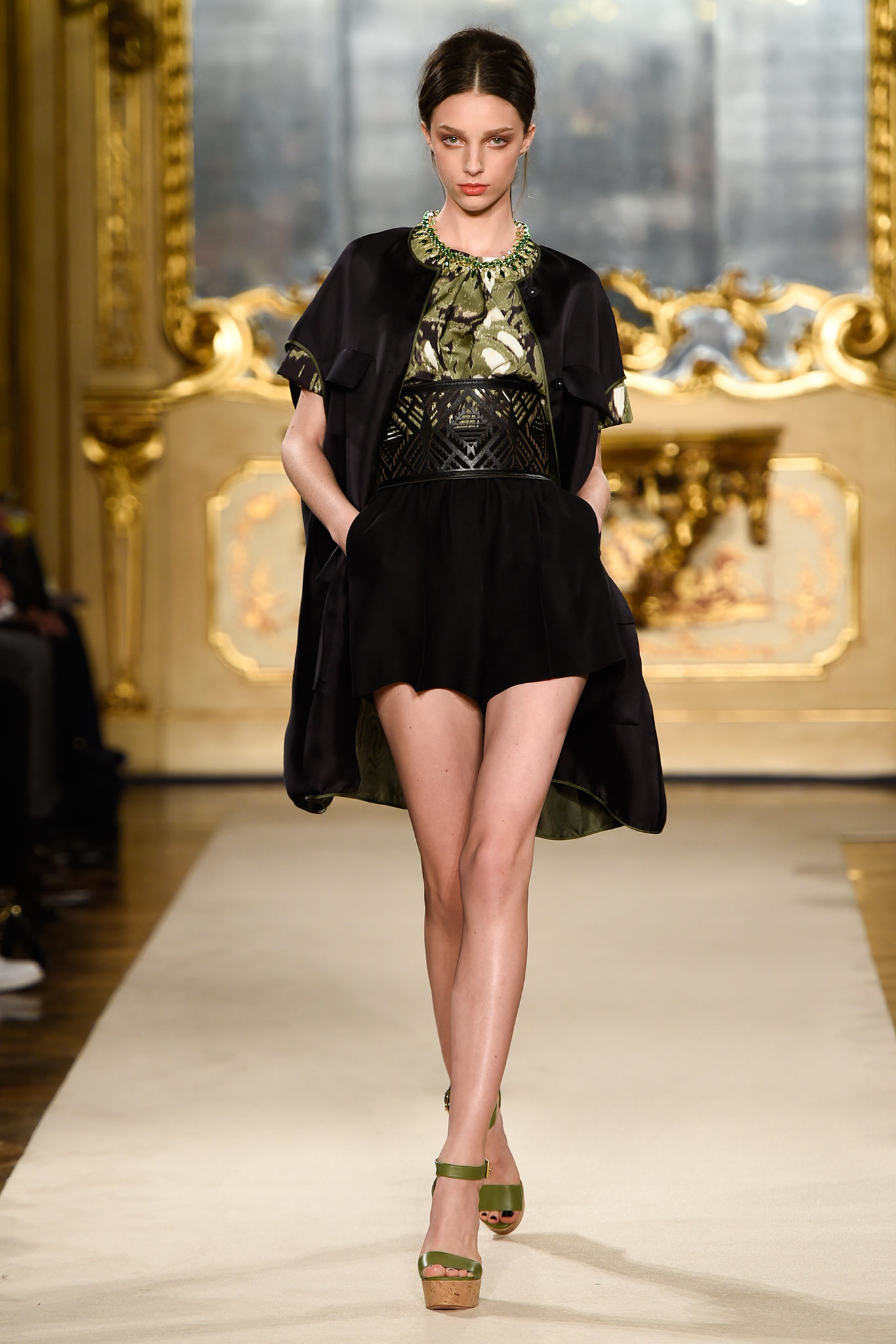 Les Copains S/S 15 Look 15