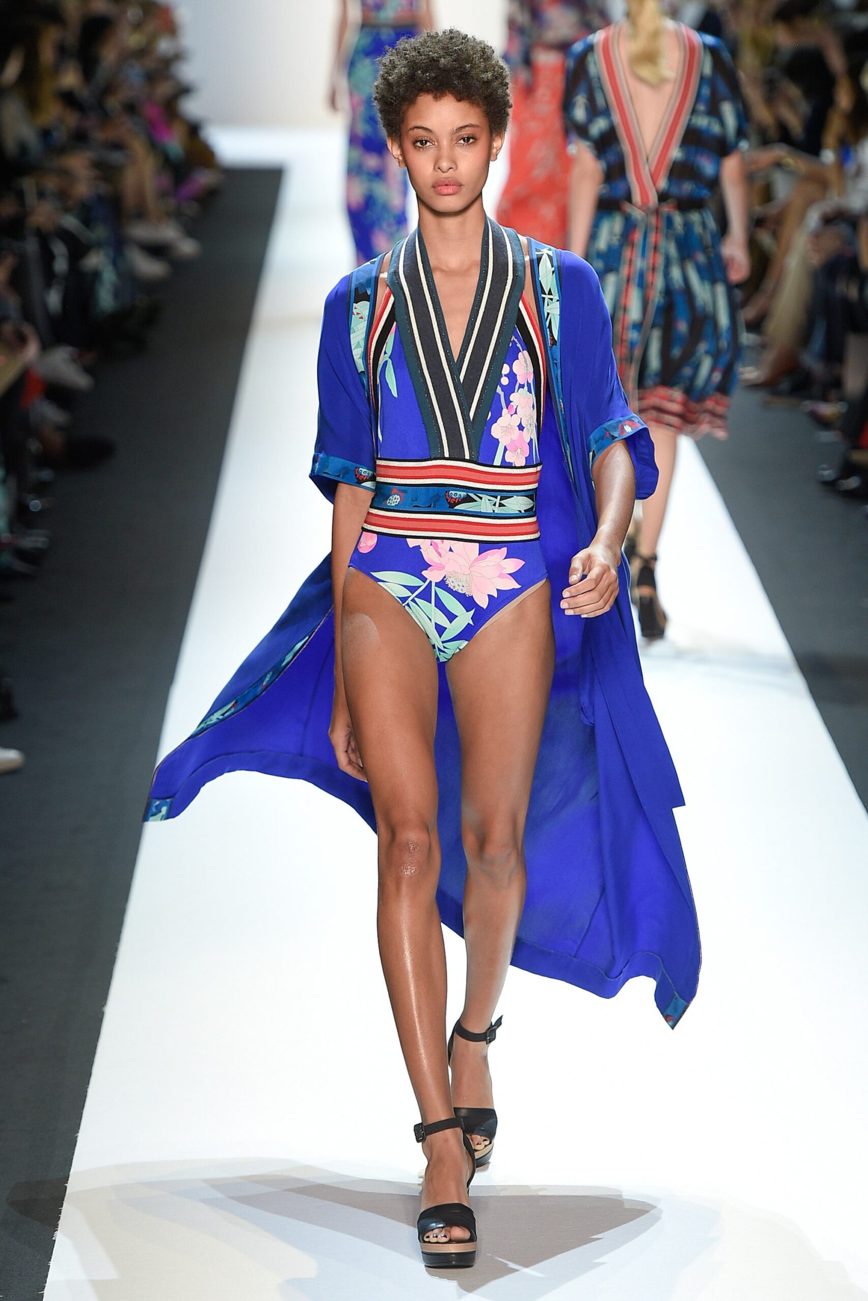 Leonard Paris S/S 17 Look 8
