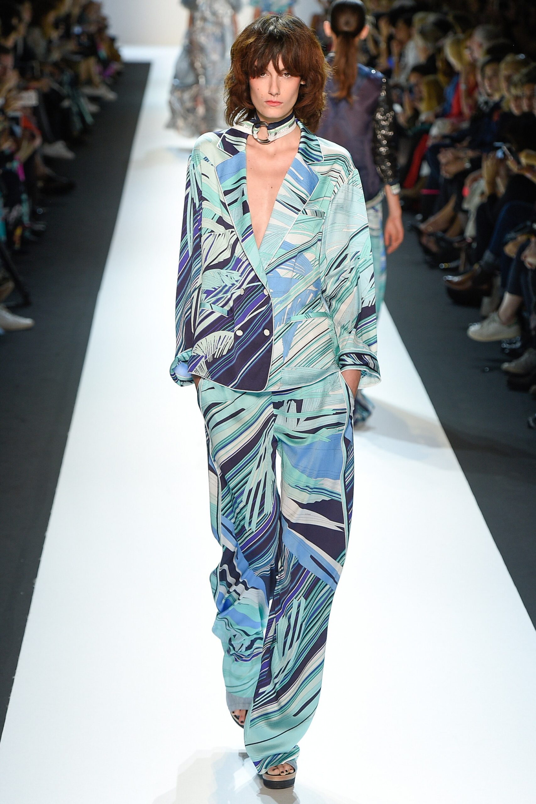 Leonard Paris S/S 17 Look 14