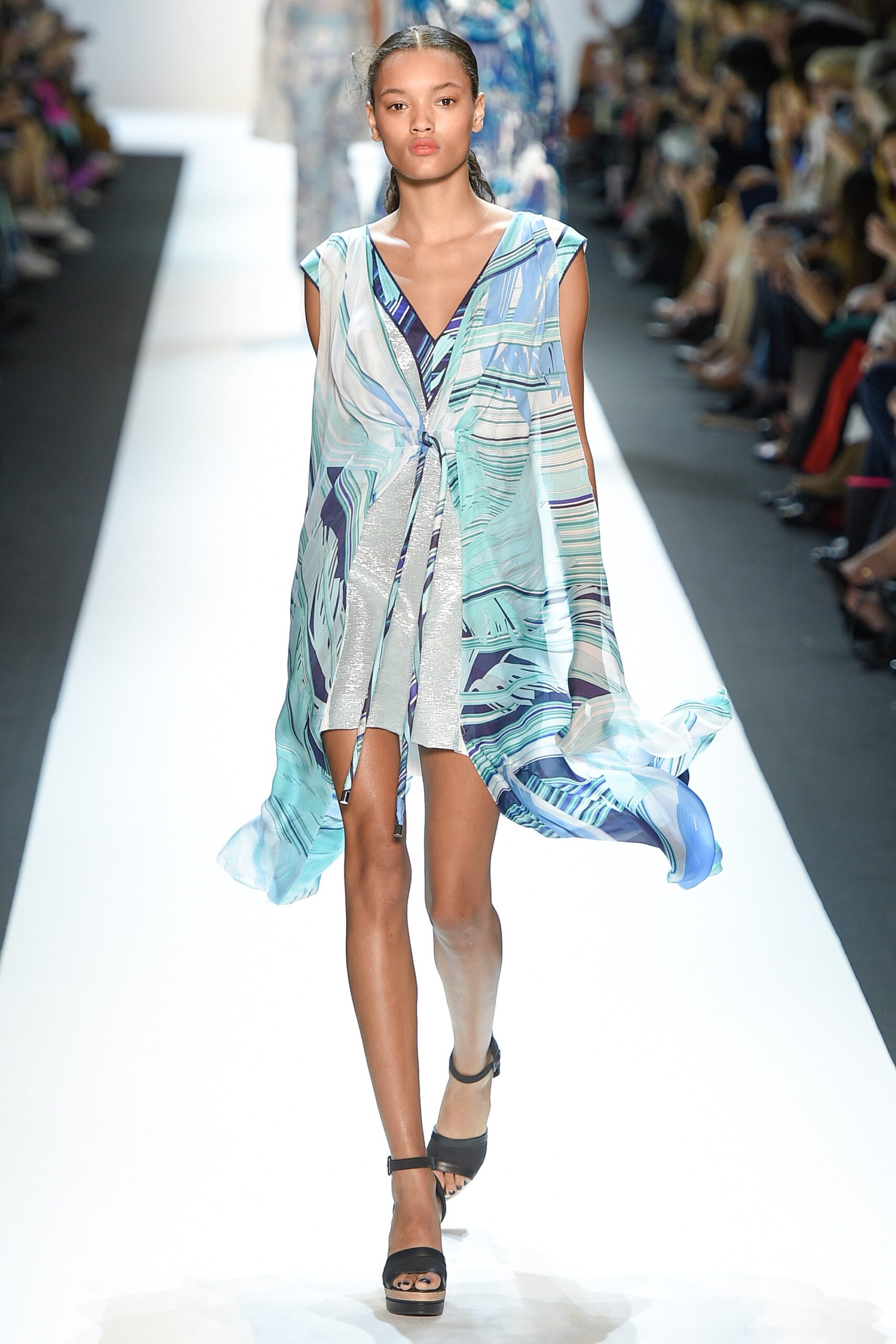 Leonard Paris S/S 17 Look 17