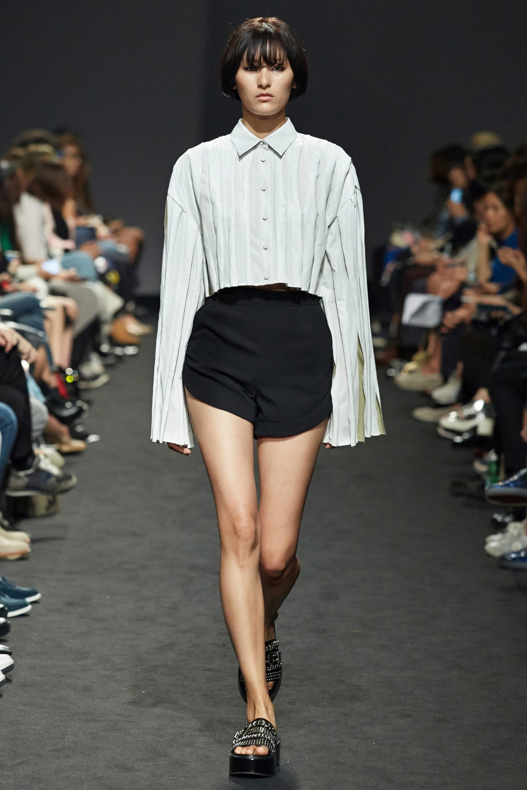 Kaal E.Suktae Seoul S/S 16 Look 15
