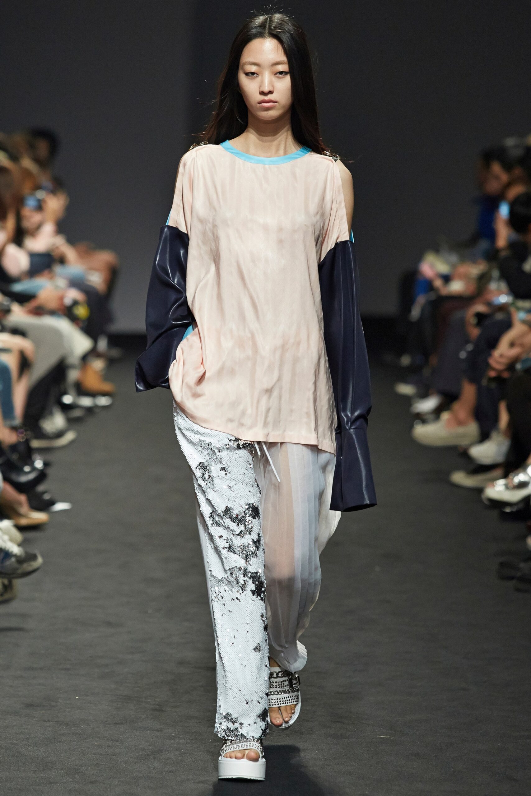 Kaal E.Suktae Seoul S/S 16 Look 20