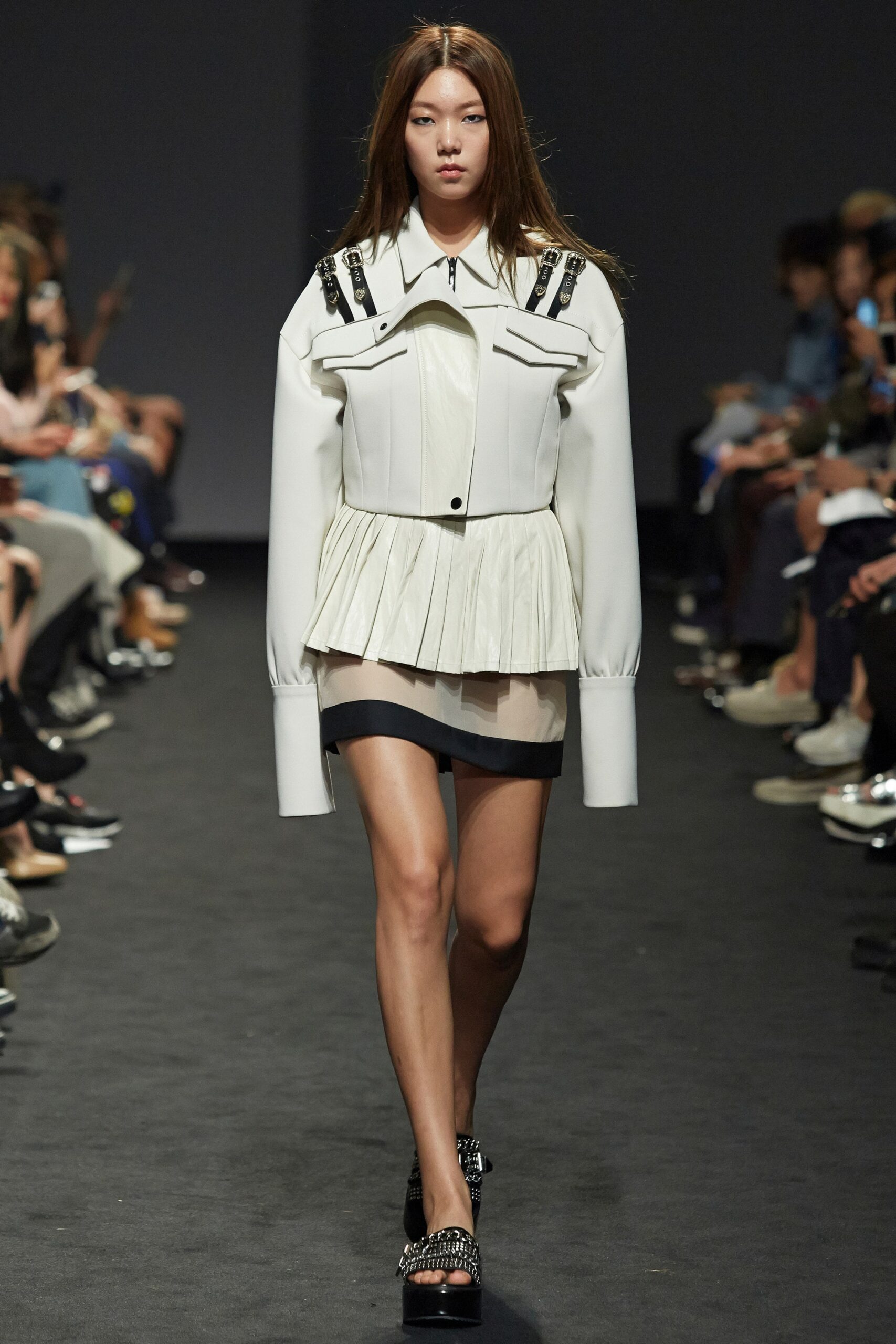 Kaal E.Suktae Seoul S/S 16 Look 29