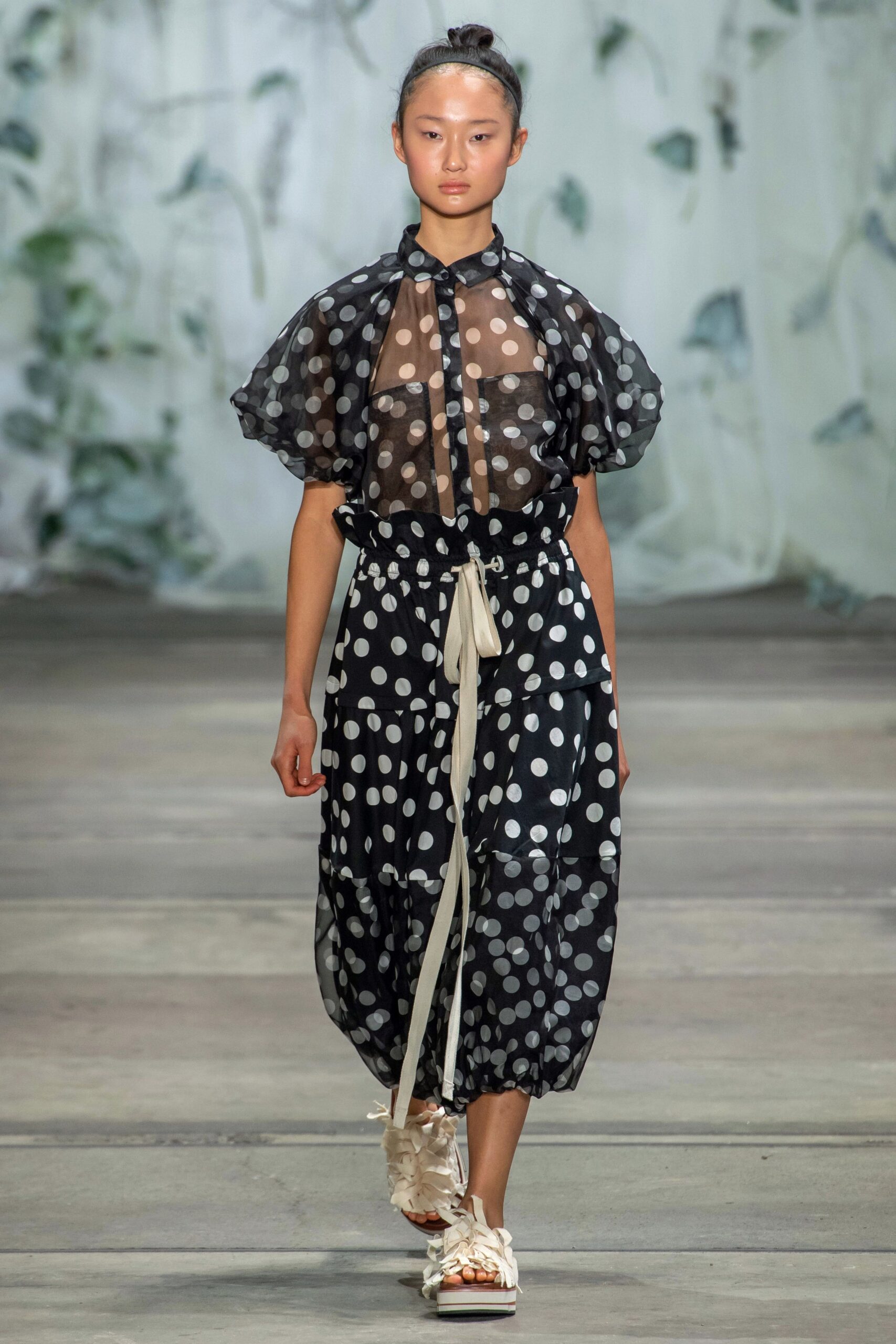 Lee Mathews Australia Resort 20 Look 2