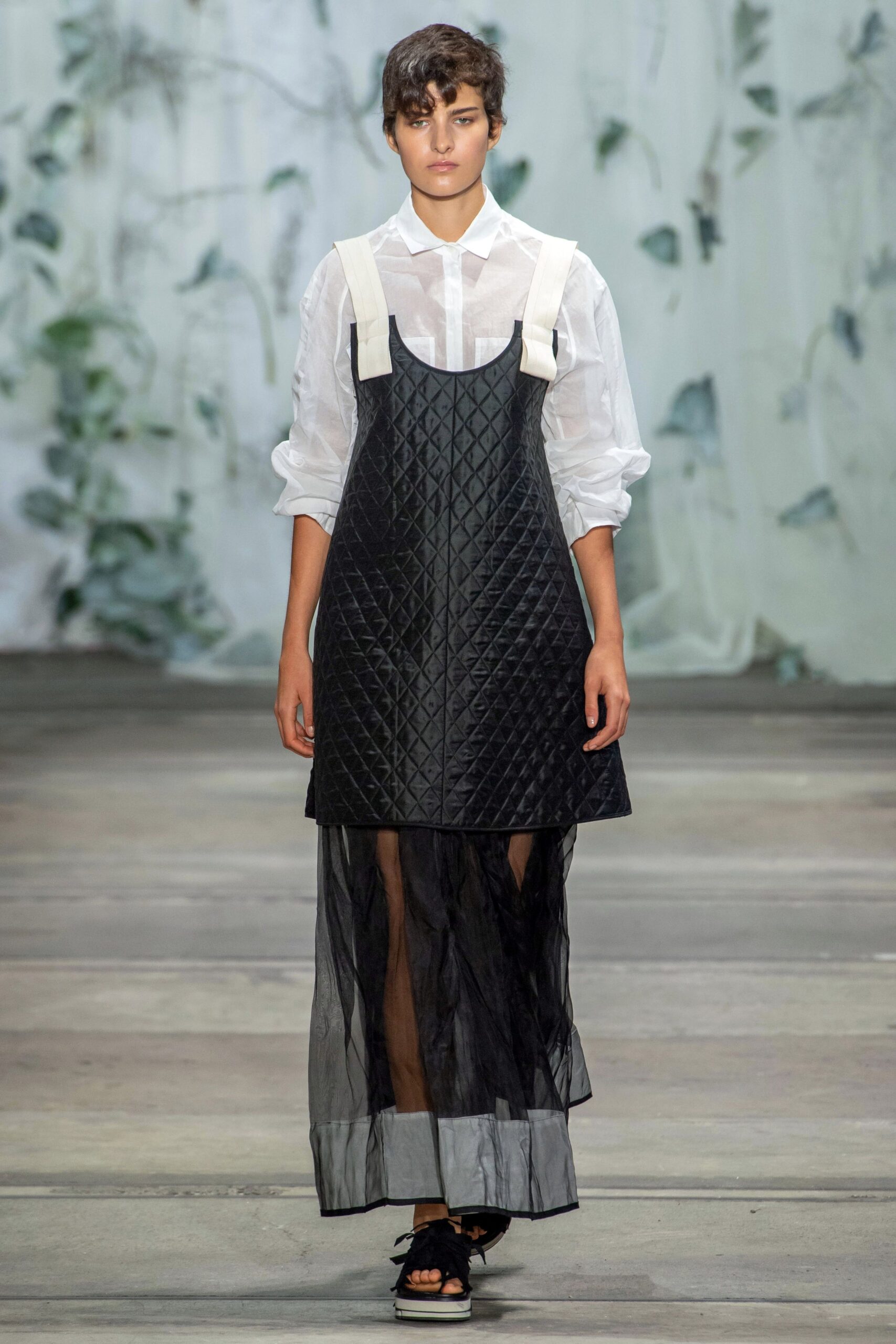 Lee Mathews Australia Resort 20 Look 8