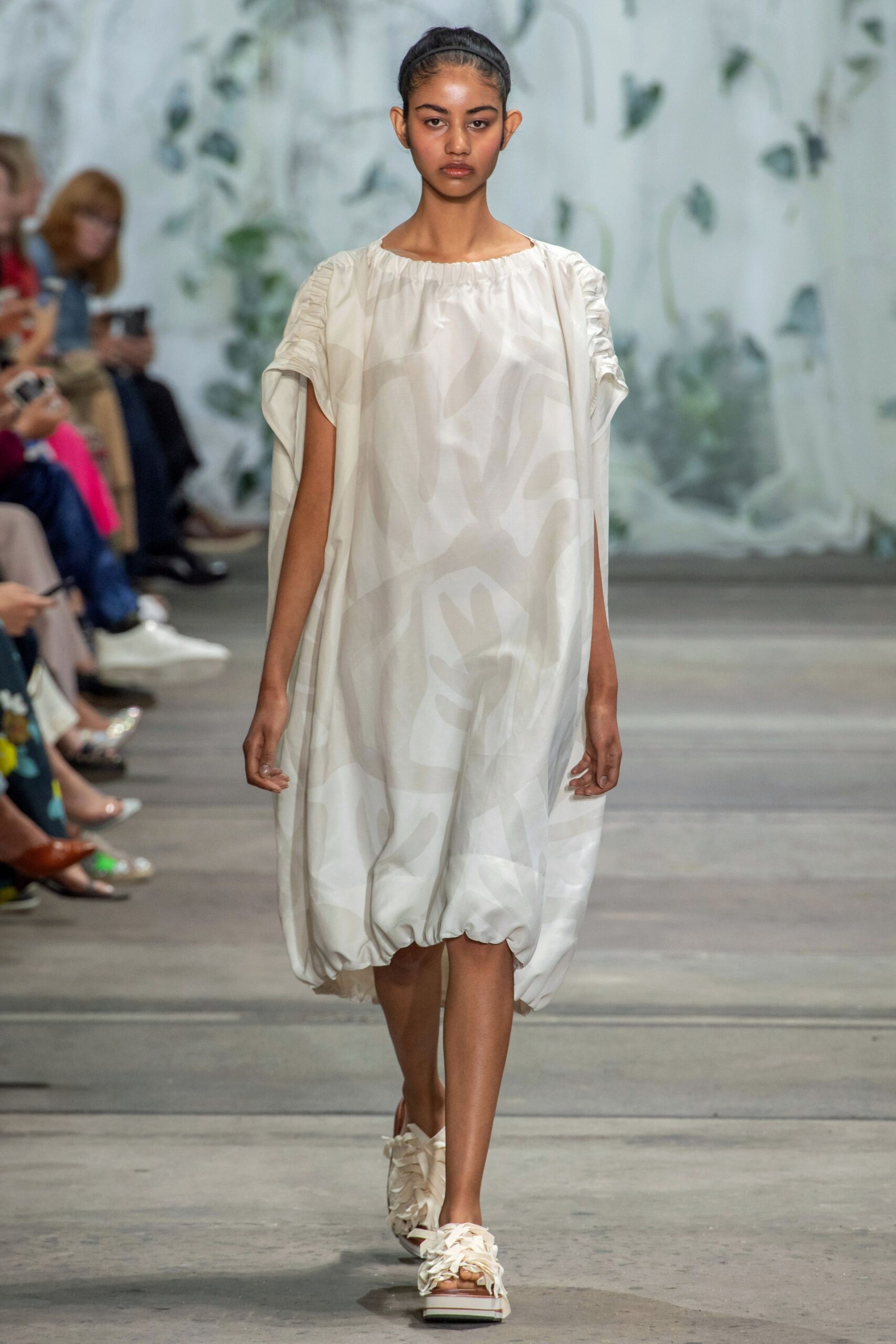 Lee Mathews Australia Resort 20 Look 23