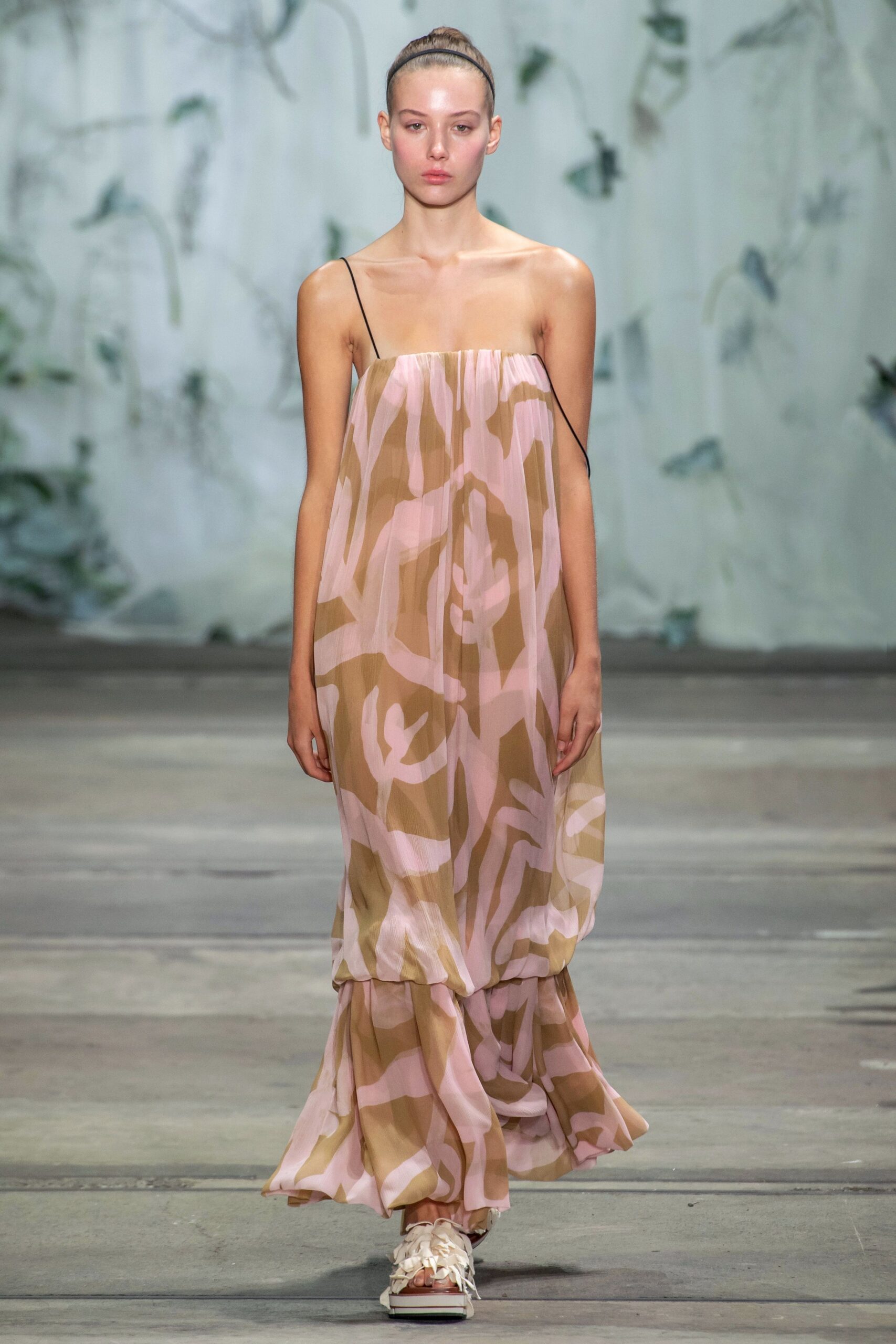 Lee Mathews Australia Resort 20 Look 35