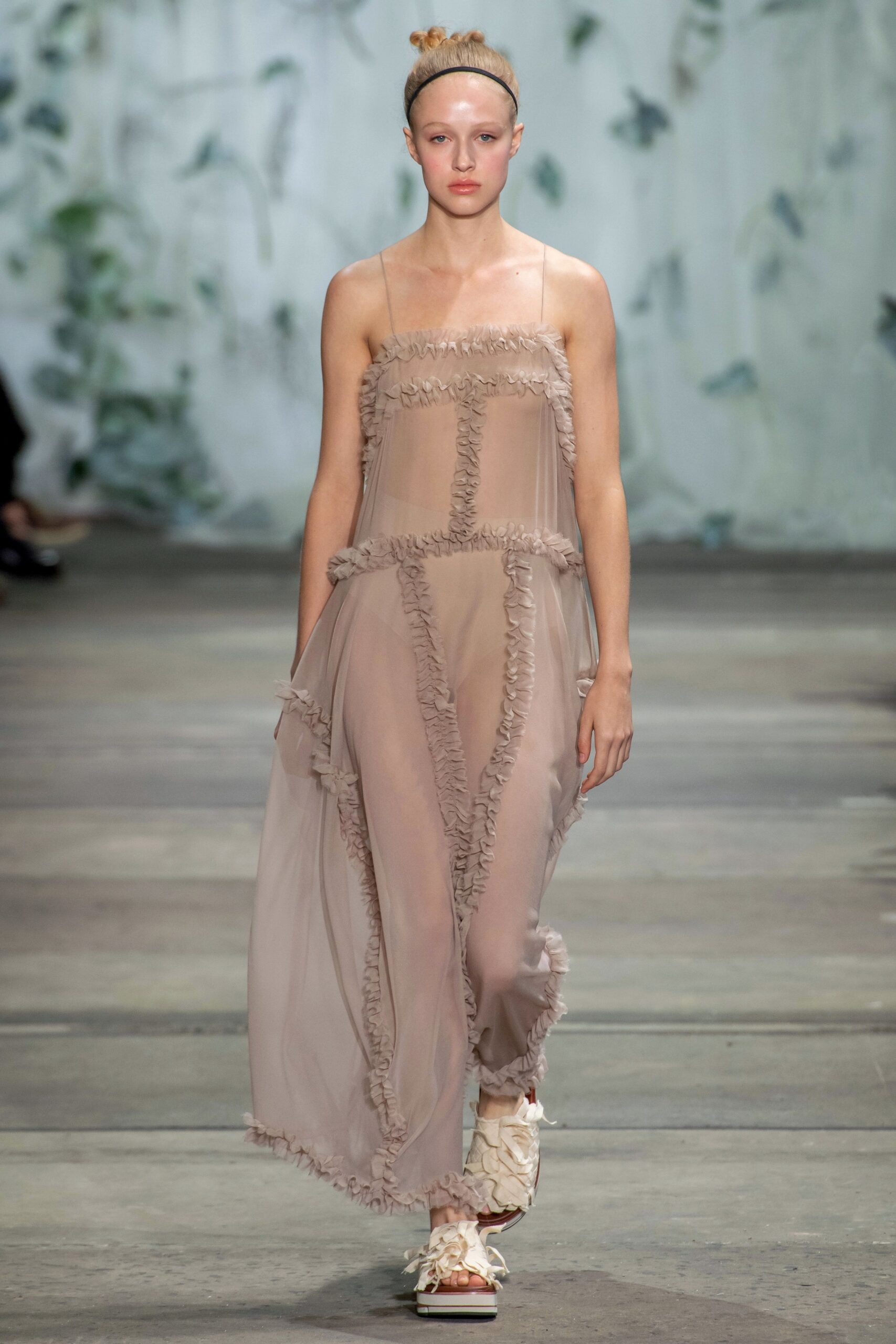 Lee Mathews Australia Resort 20 Look 36