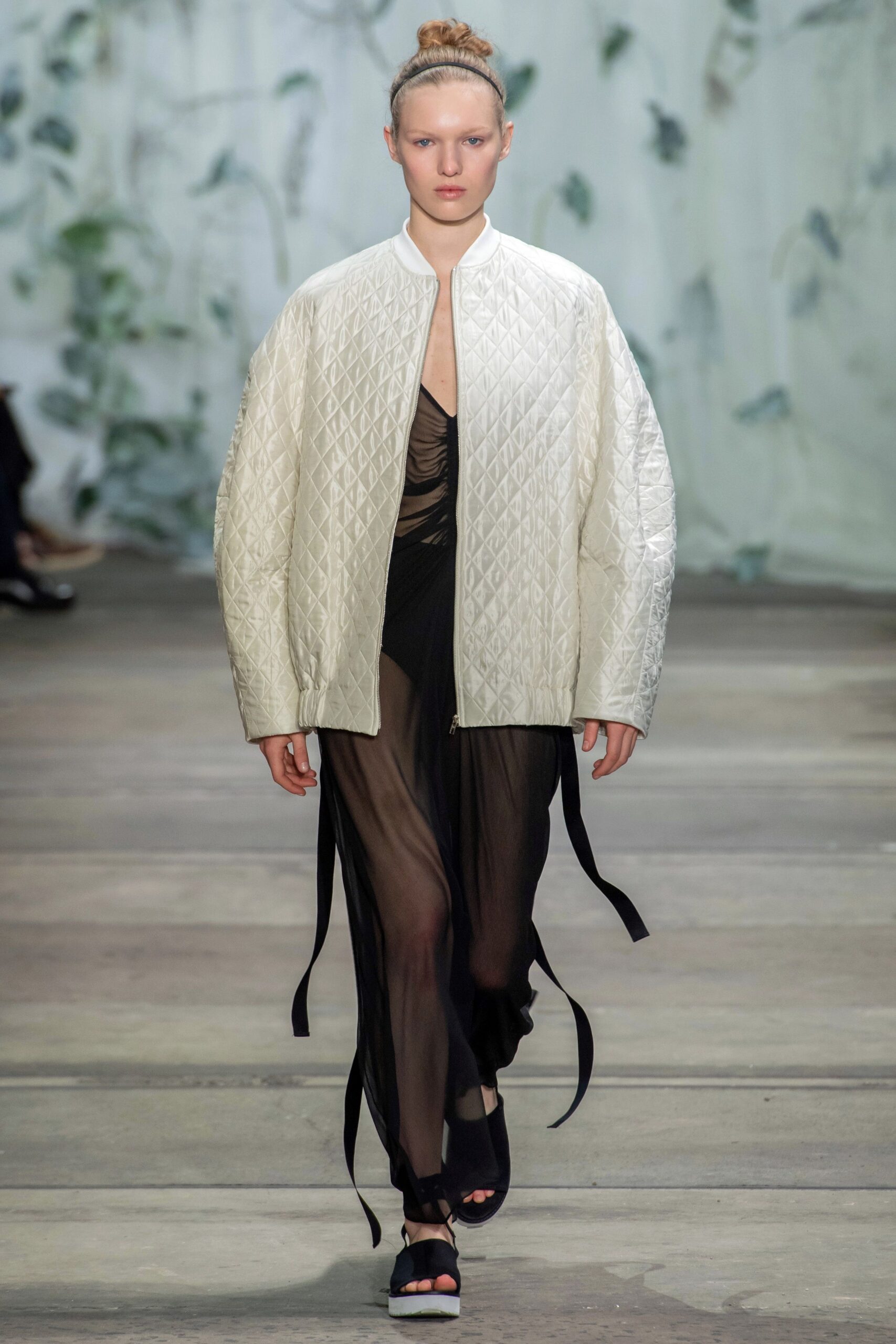 Lee Mathews Australia Resort 20 Look 41