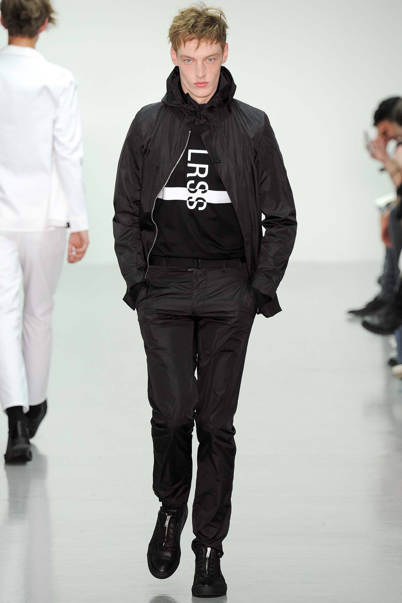 Lee Roach S/S 15 Menswear Look 15