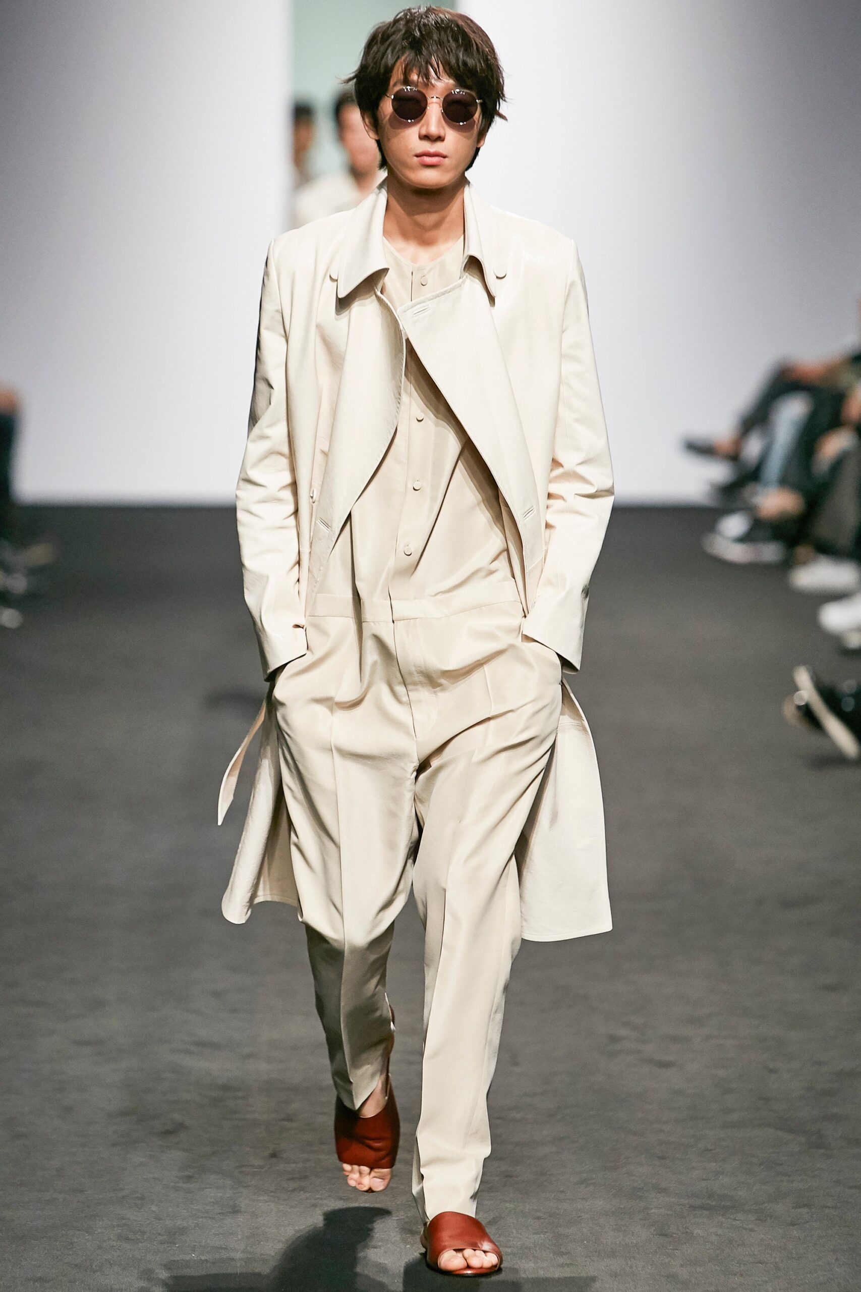 Kim Seo Ryong Seoul S/S 16 Look 5