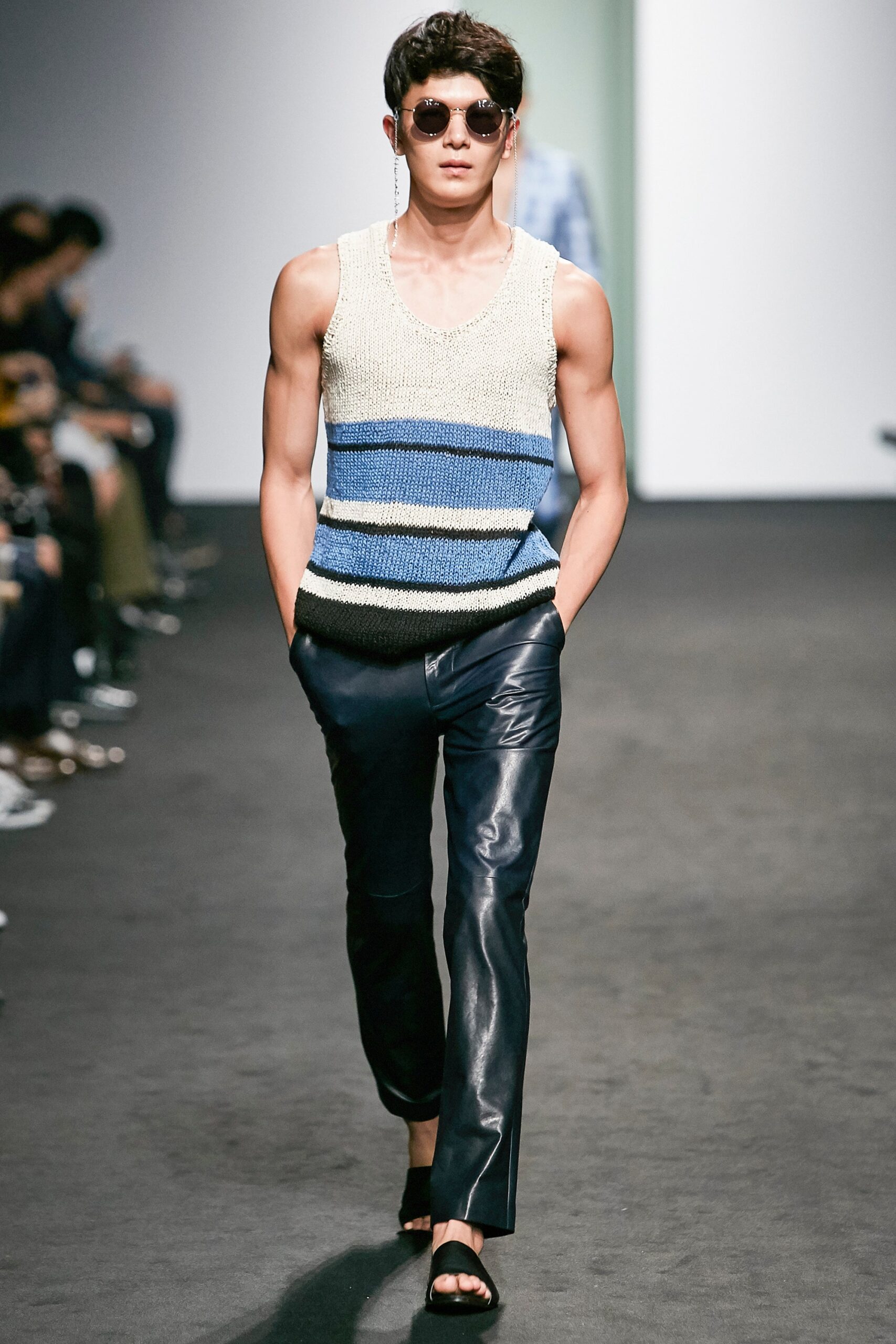 Kim Seo Ryong Seoul S/S 16 Look 9
