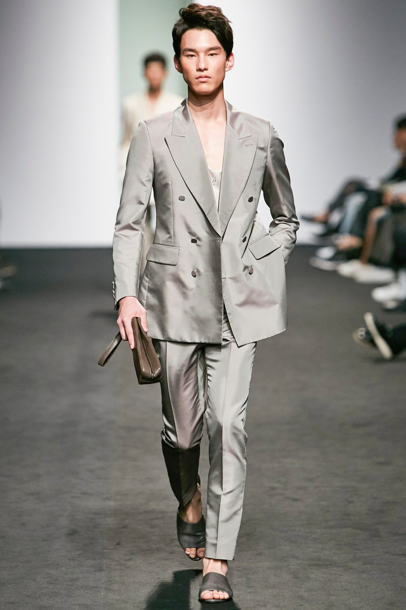 Kim Seo Ryong Seoul S/S 16 Look 13