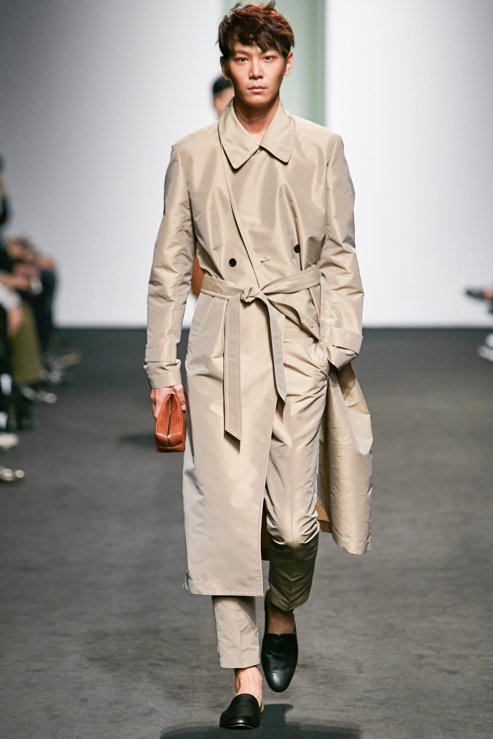 Kim Seo Ryong Seoul S/S 16 Look 19