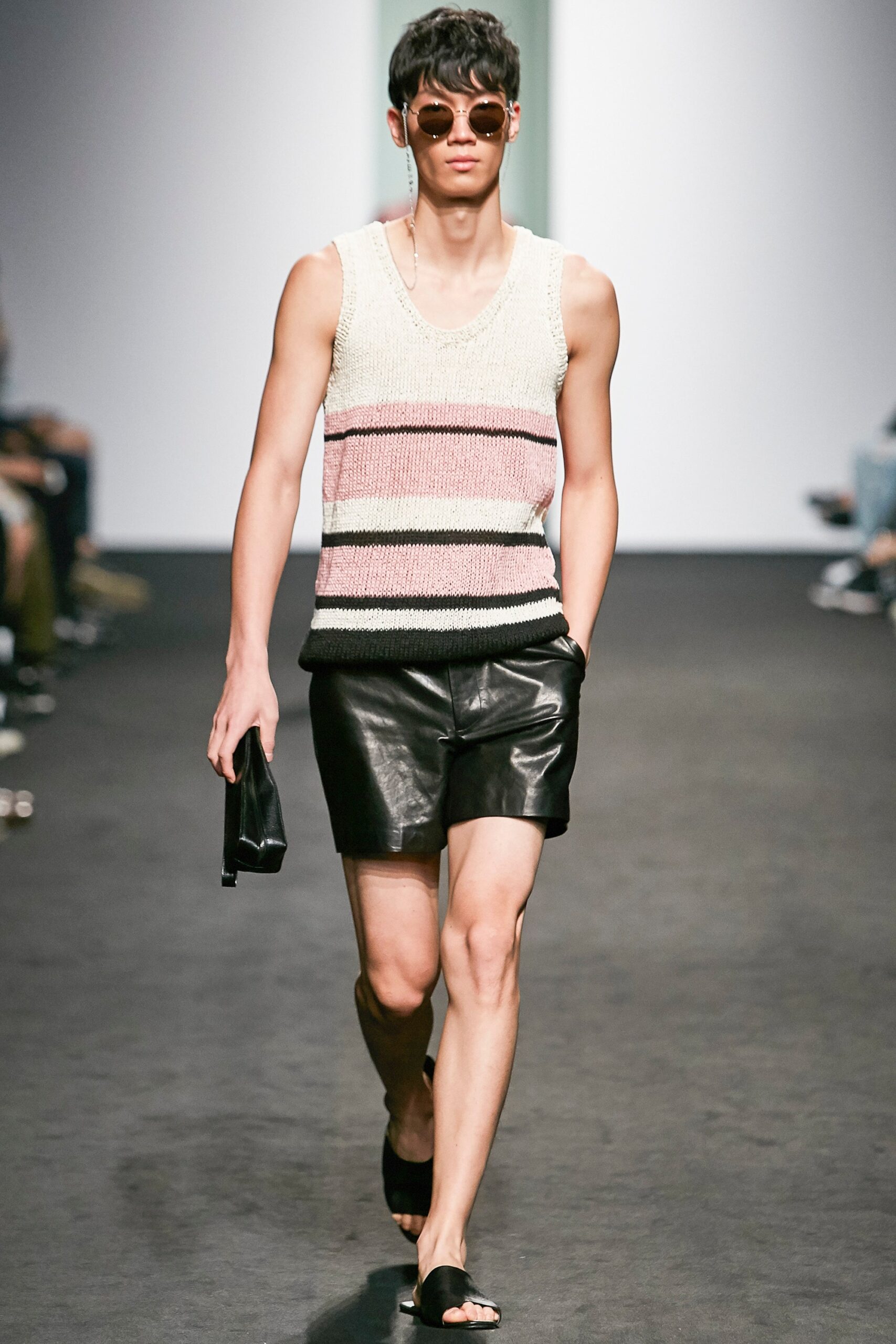 Kim Seo Ryong Seoul S/S 16 Look 32