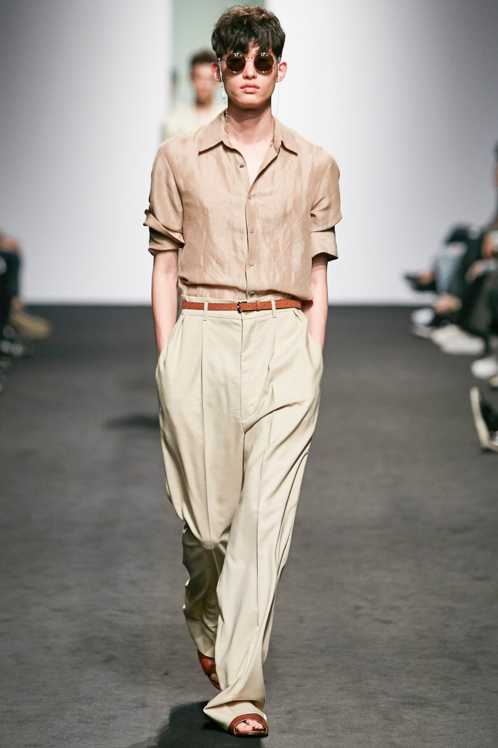 Kim Seo Ryong Seoul S/S 16 Look 38