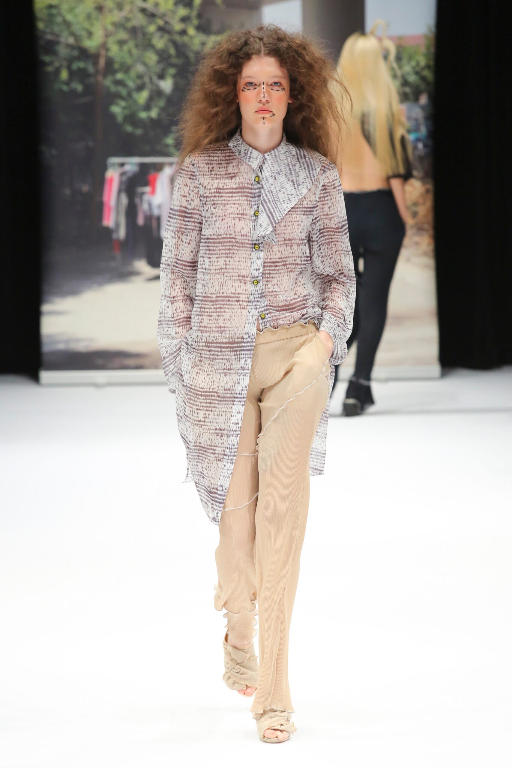 Kotohayokozawa Tokyo S/S 19 Look 13