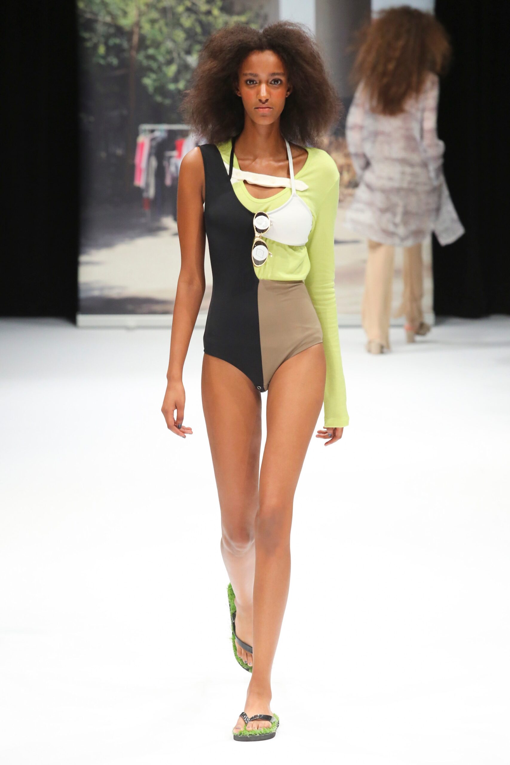 Kotohayokozawa Tokyo S/S 19 Look 14