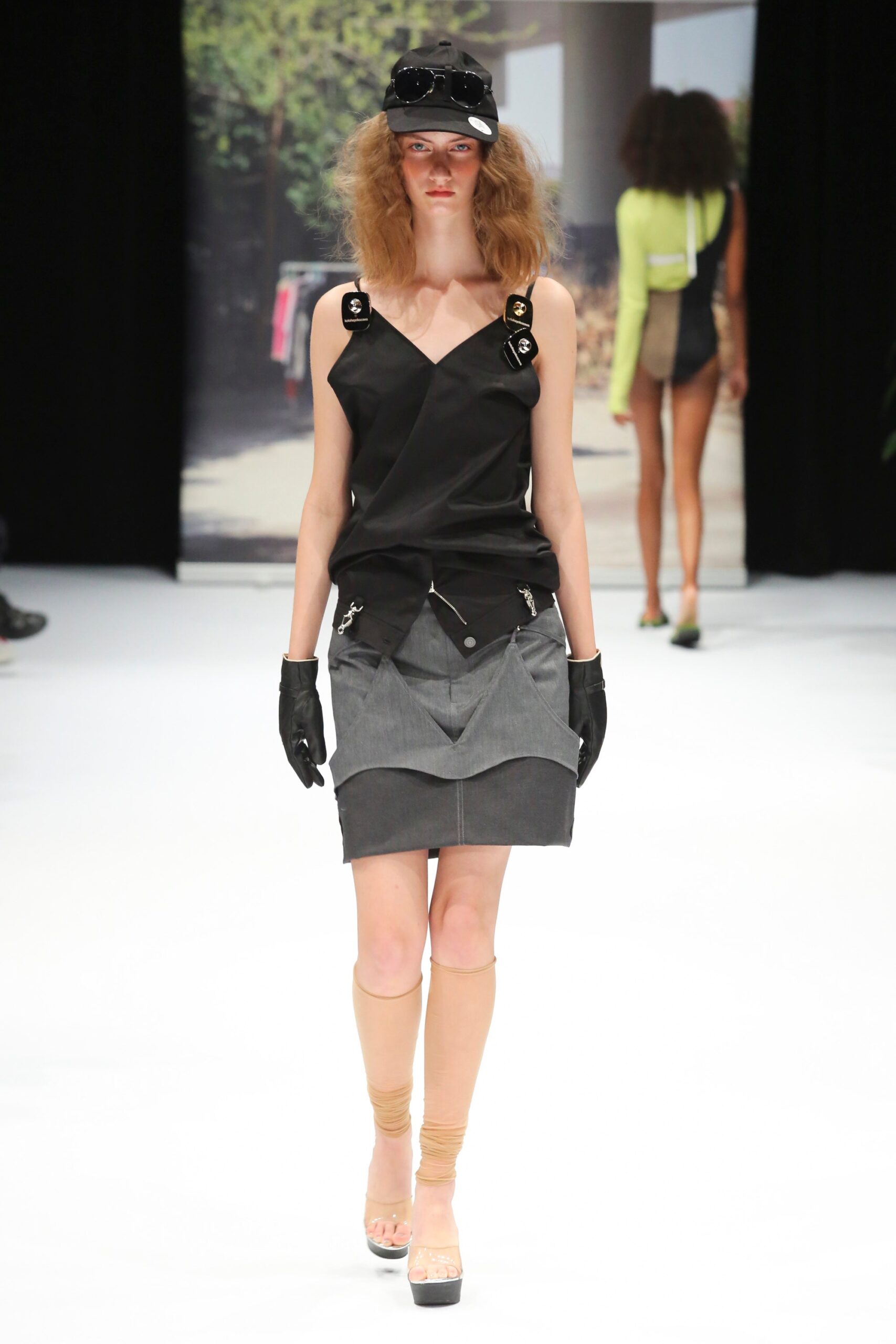 Kotohayokozawa Tokyo S/S 19 Look 15