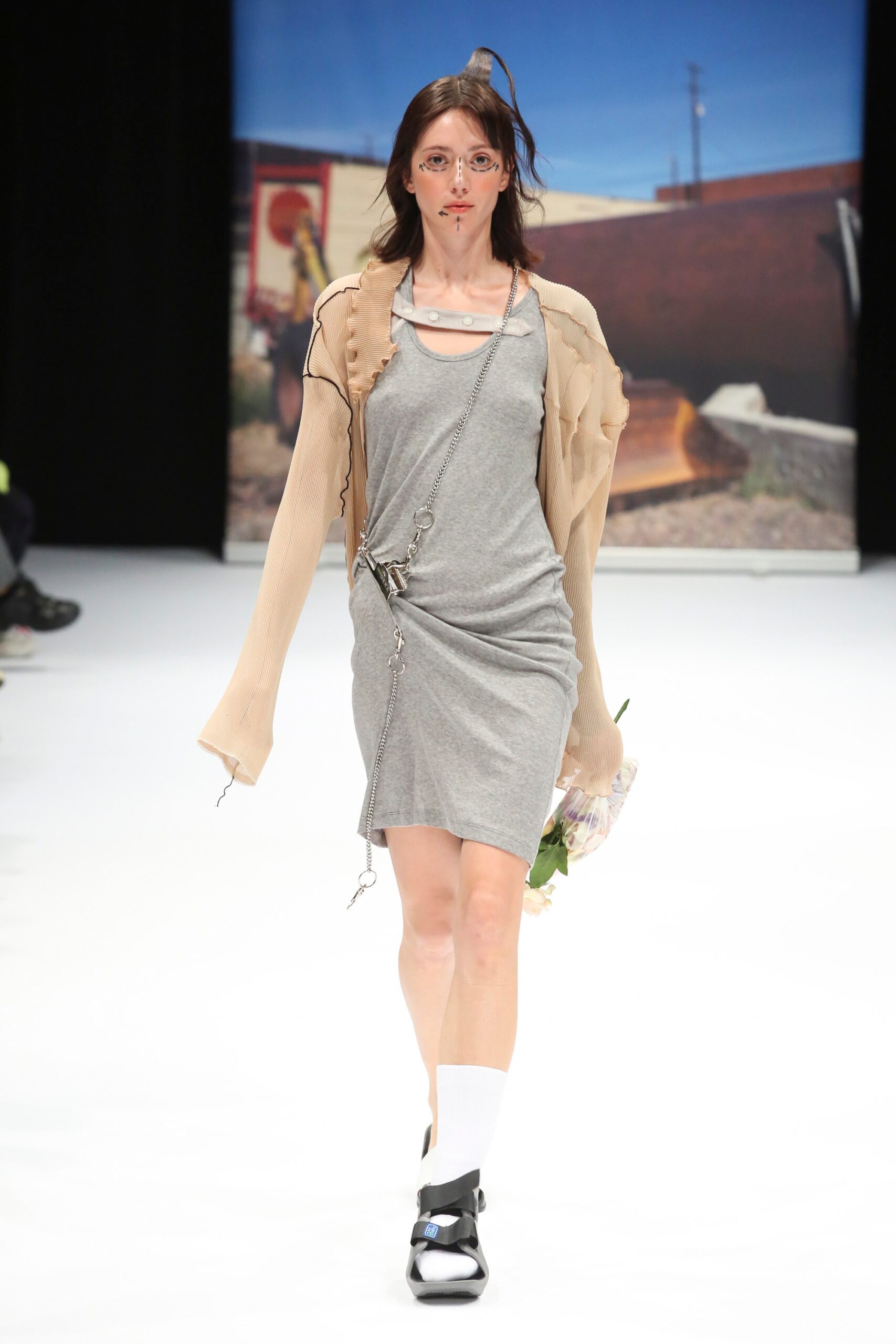Kotohayokozawa Tokyo S/S 19 Look 24
