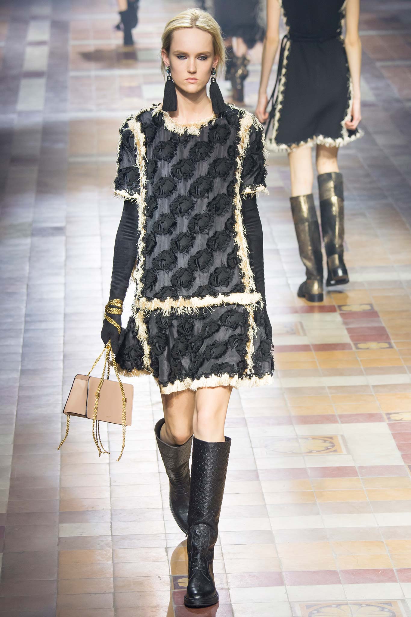 Lanvin F/W 15 Look 38