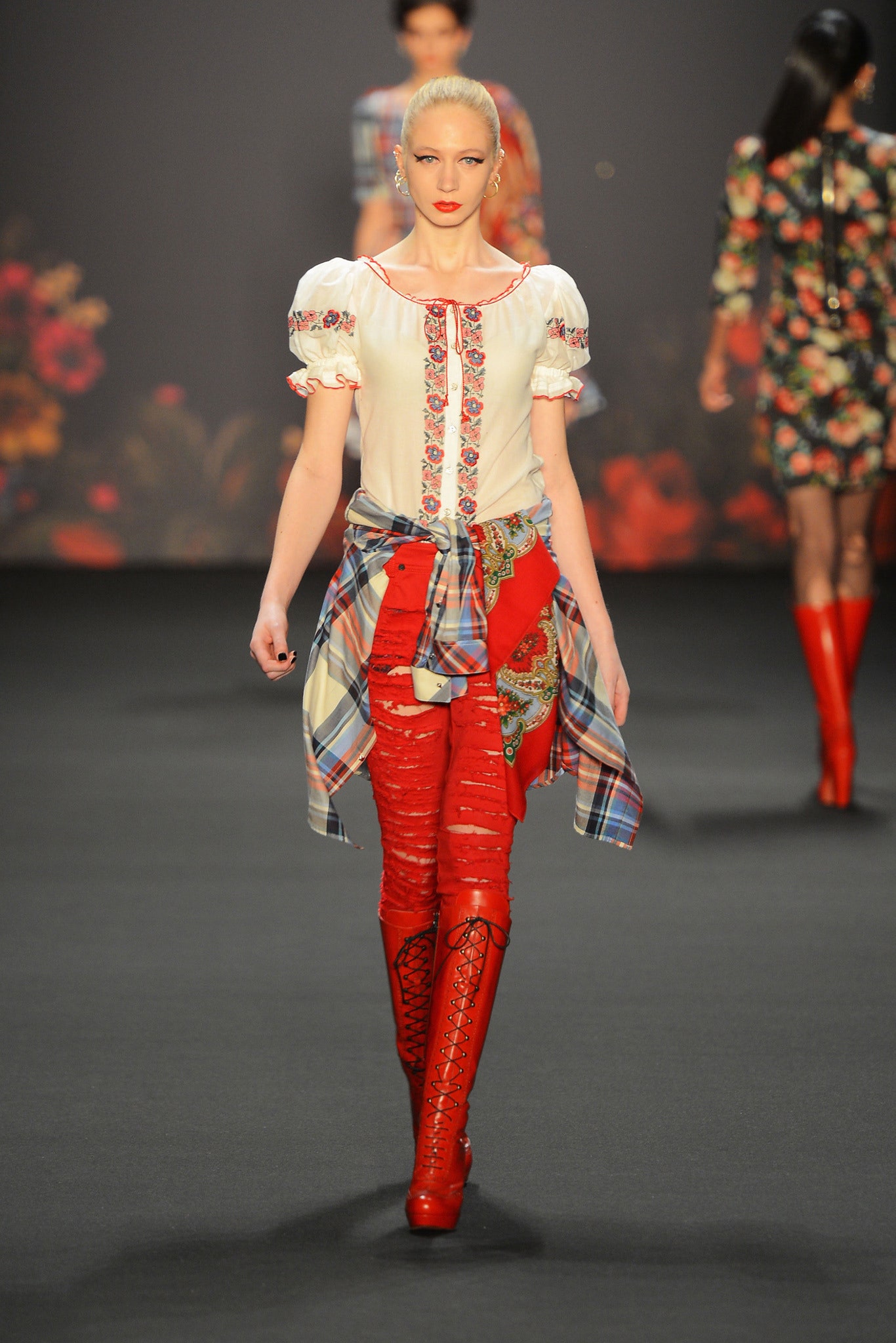 Lena Hoschek F/W 13 Look 16