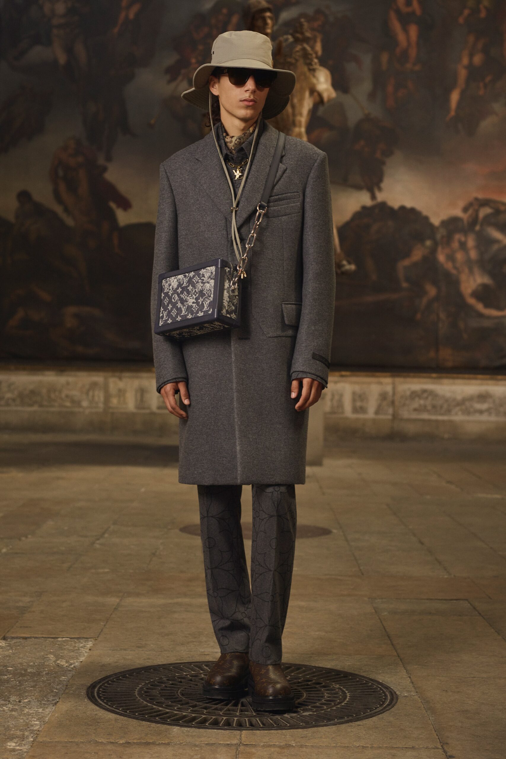 Louis Vuitton Resort 21 Look 1