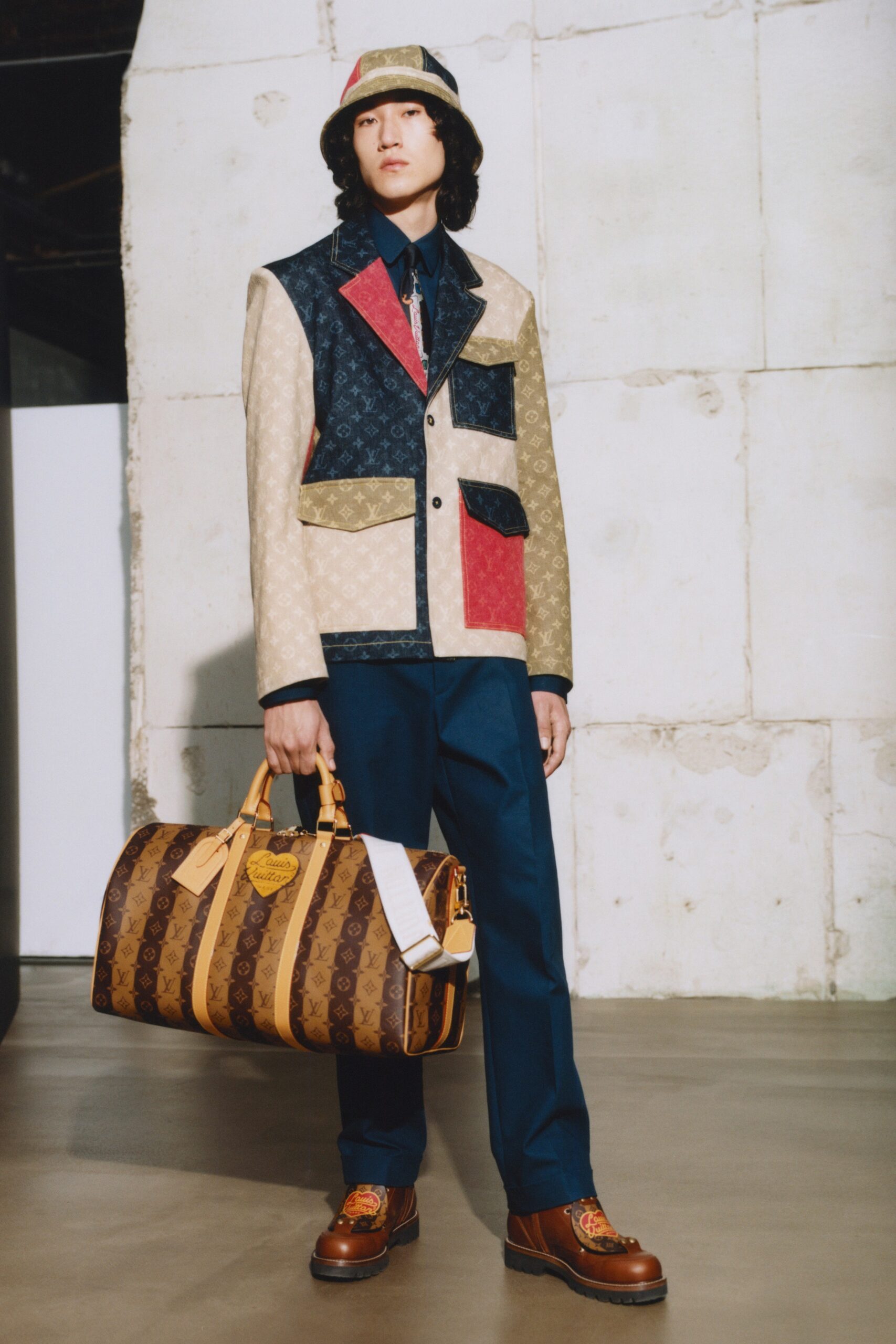 Louis Vuitton Resort 22 Look 1
