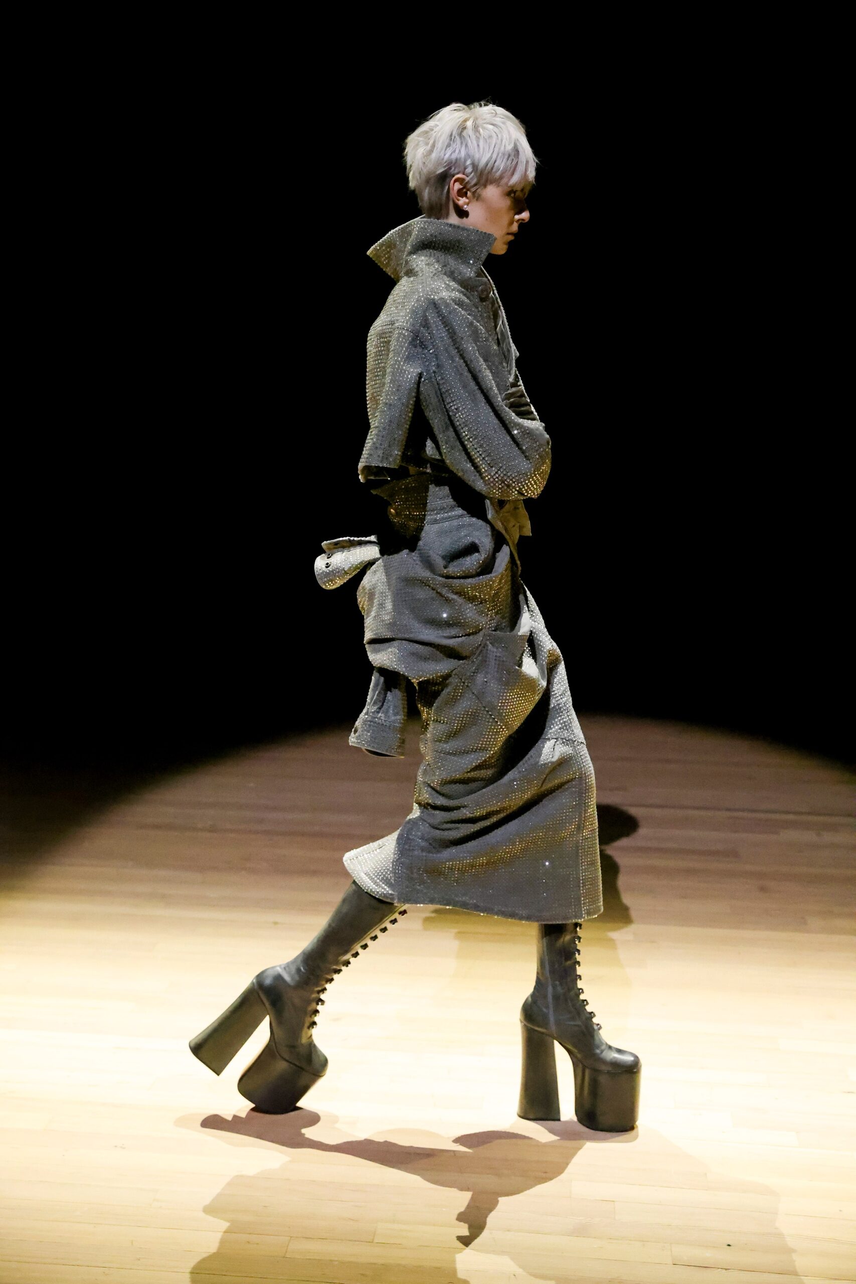 Marc Jacobs S/S 23 Look 1