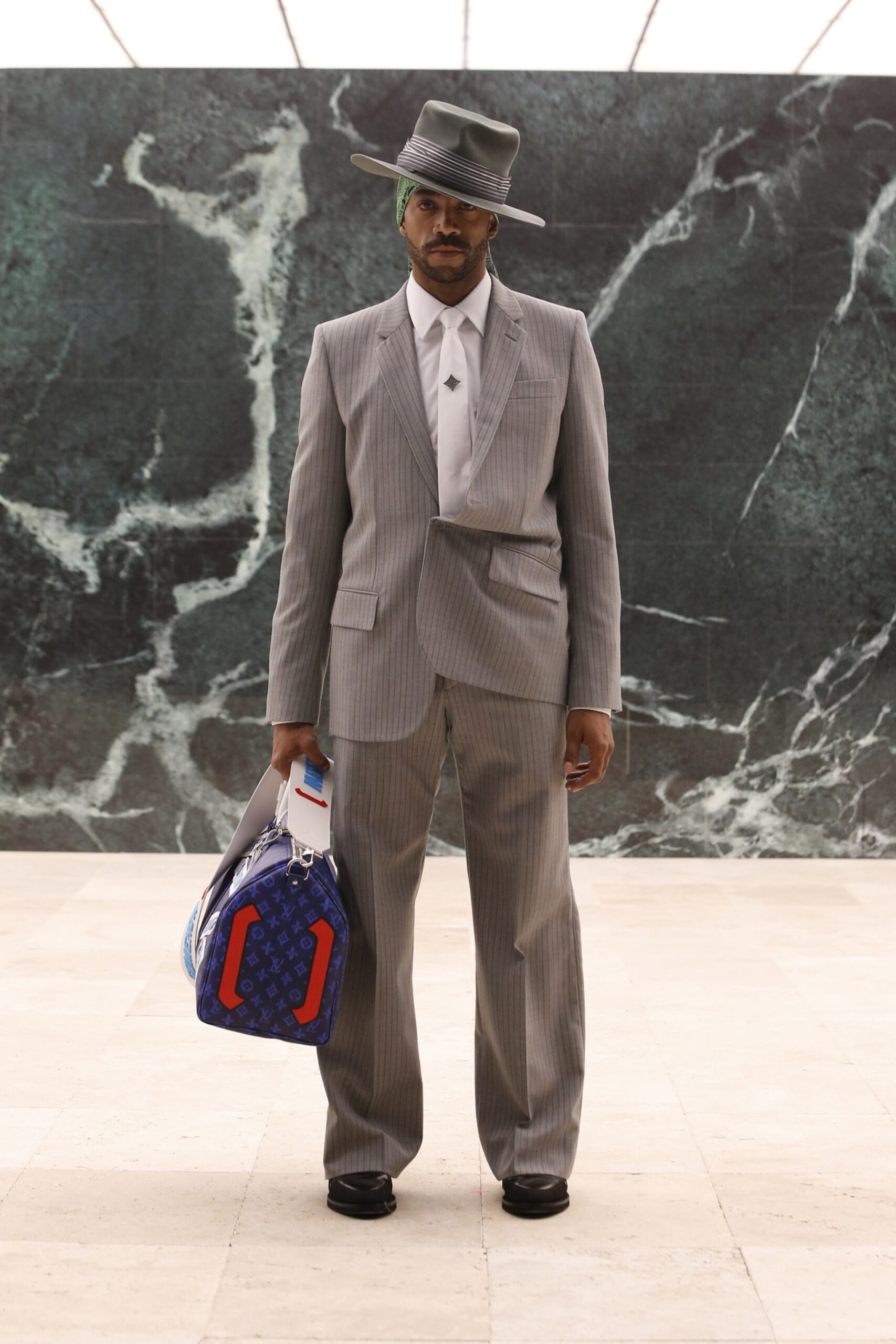 Louis Vuitton F/W 21 Menswear Look 2