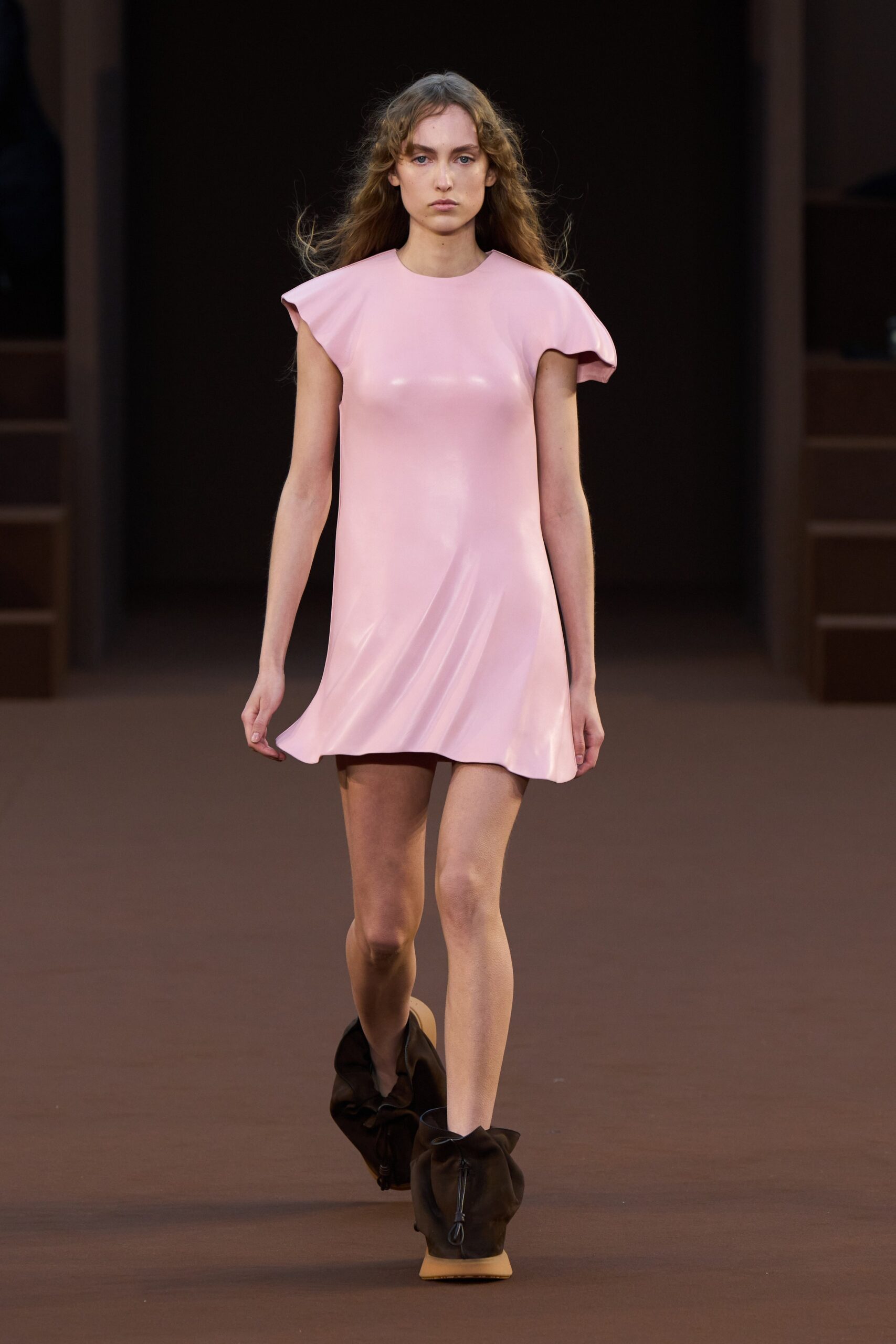 Loewe F/W 22 Look 2