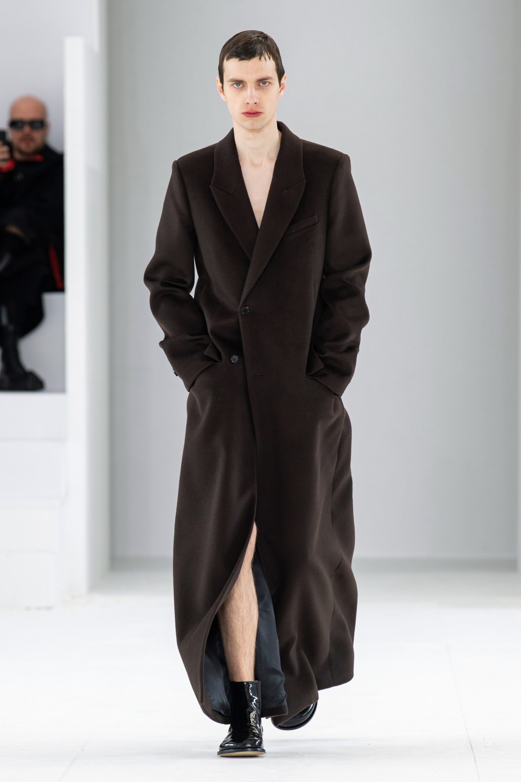 Loewe F/W 23 Menswear Look 2