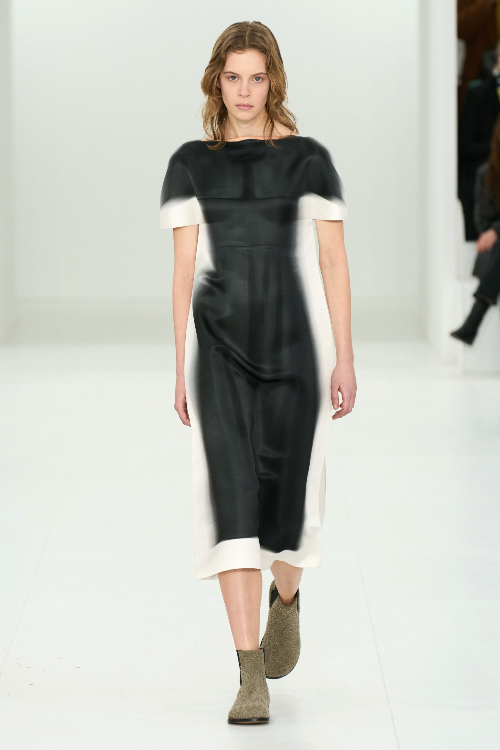 Loewe F/W 23 Look 2