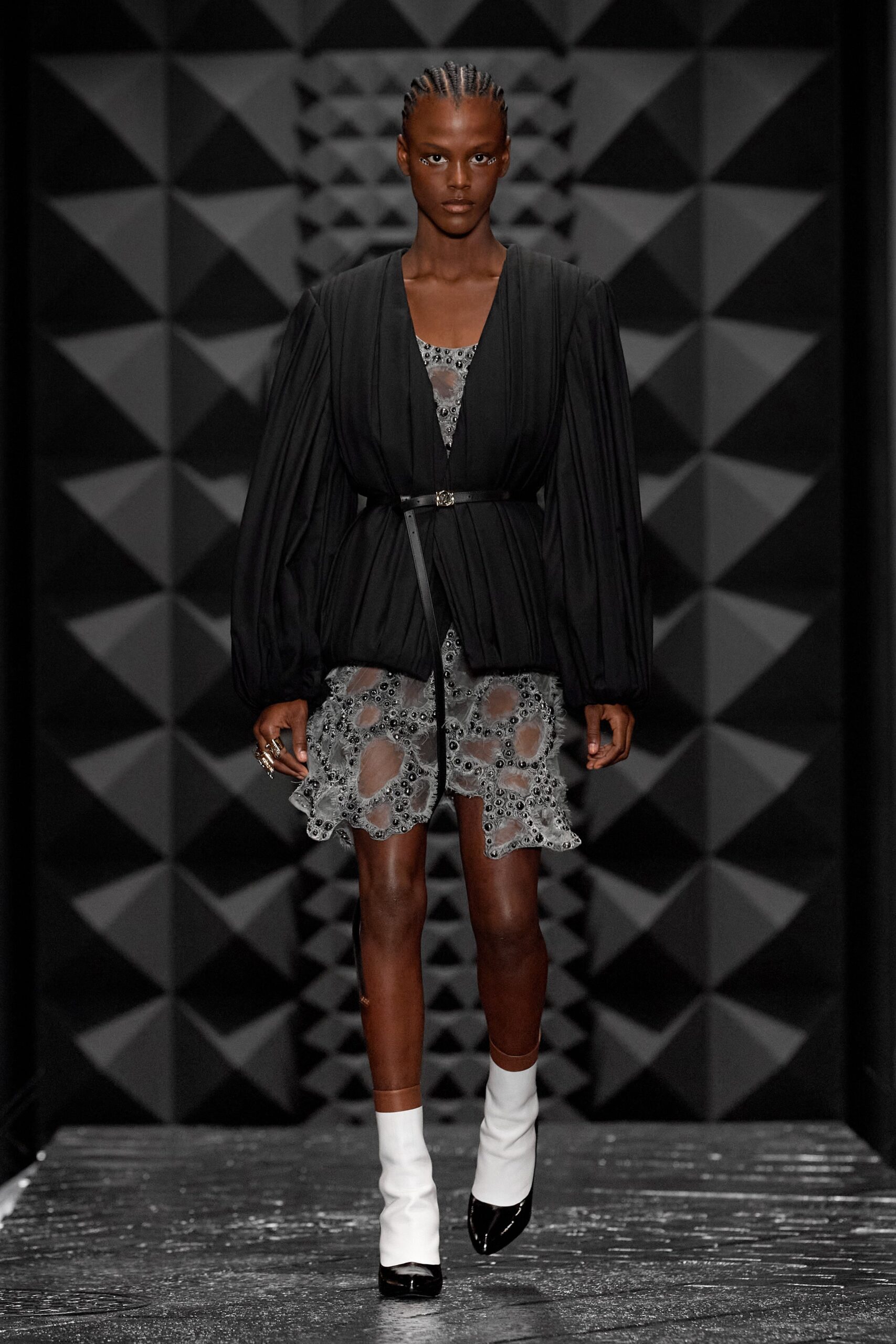 Louis Vuitton F/W 23 Look 2