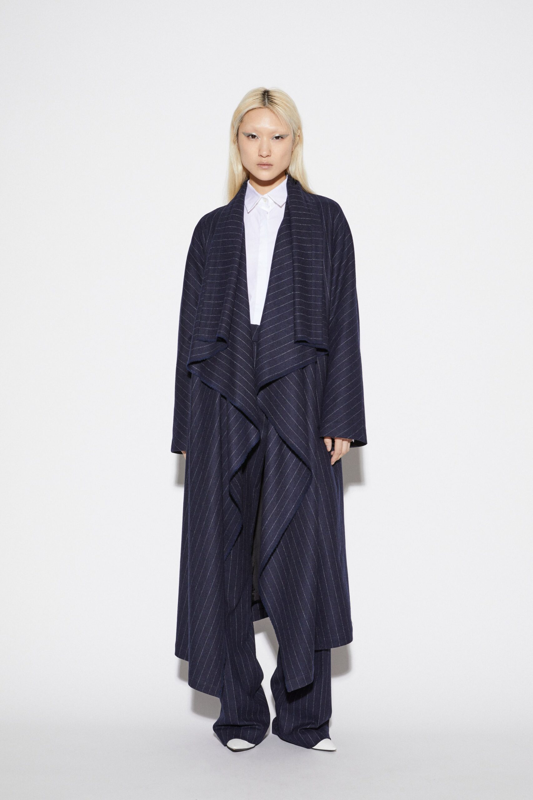 Lutz Huelle F/W 23 Look 2