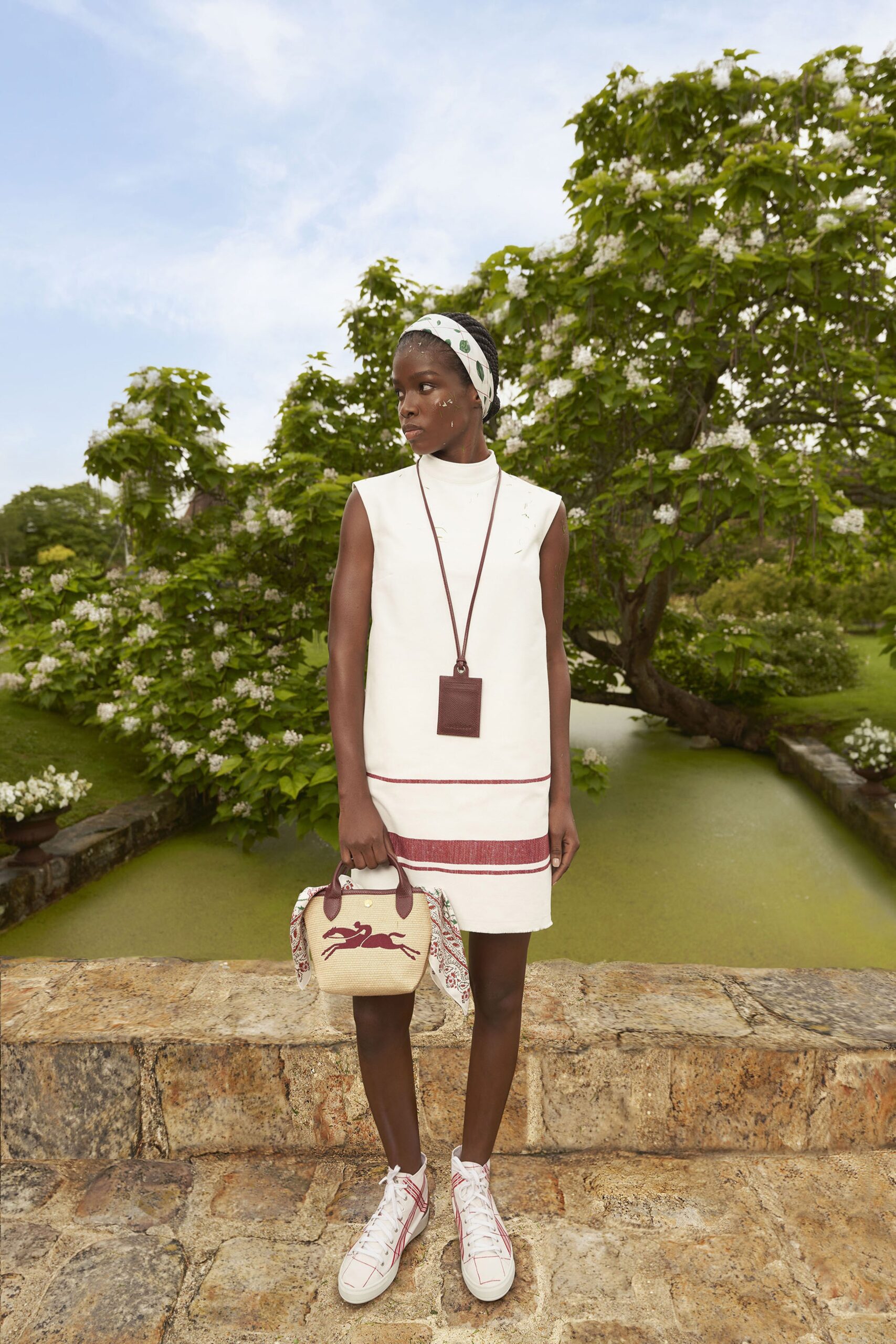 Longchamp S/S 22 Look 3