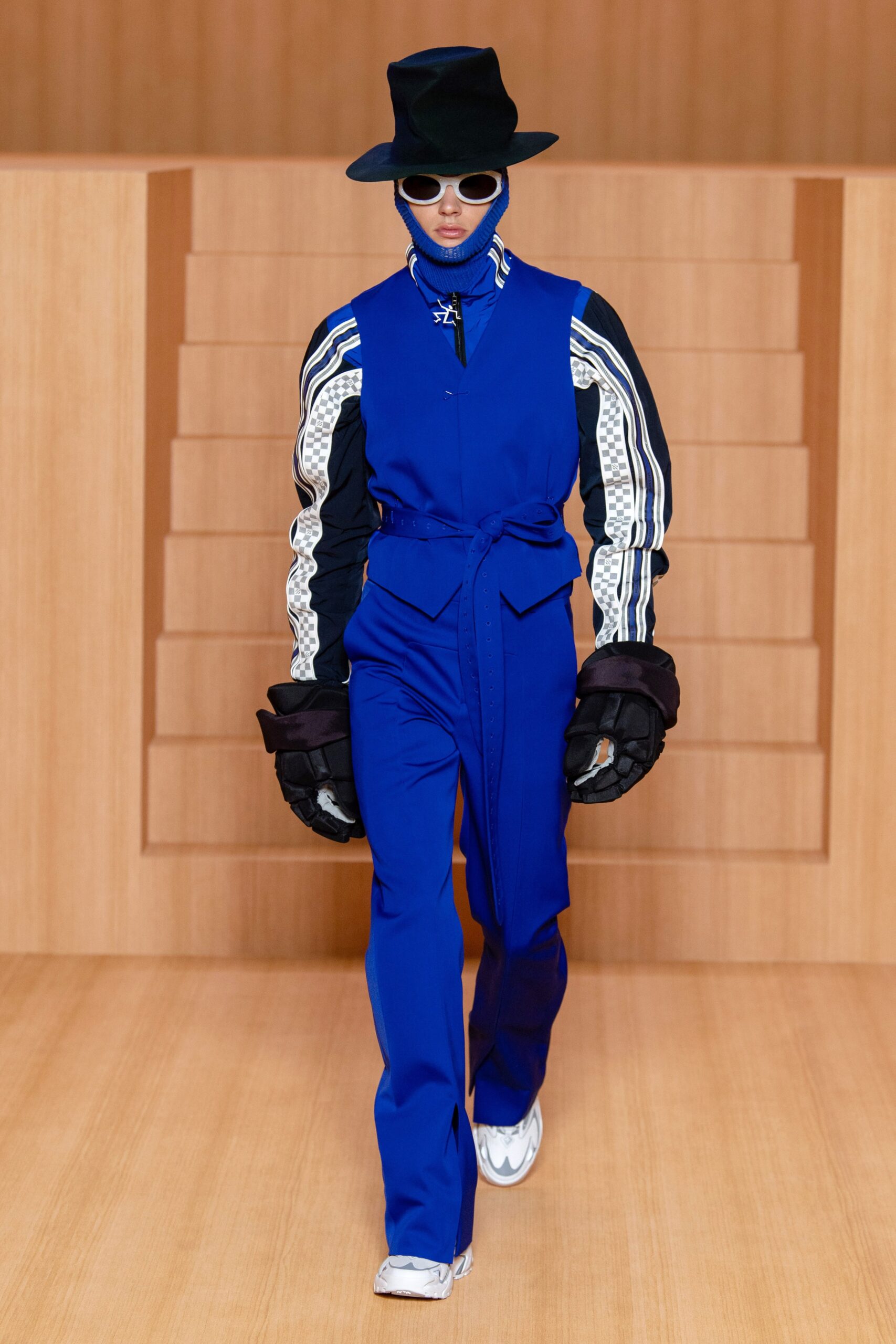 Louis Vuitton S/S 22 Menswear Look 3