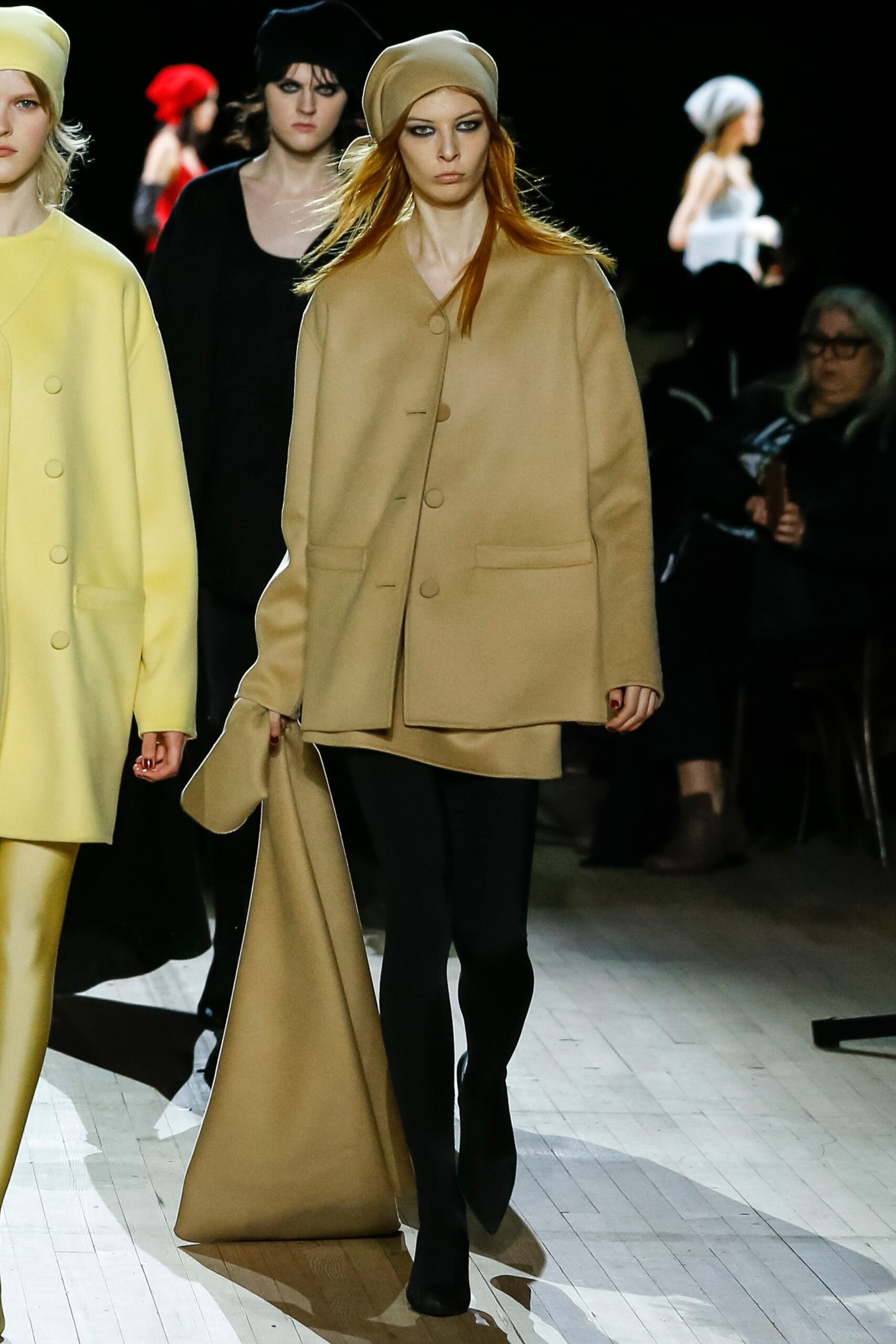 Marc Jacobs F/W 20 Look 3