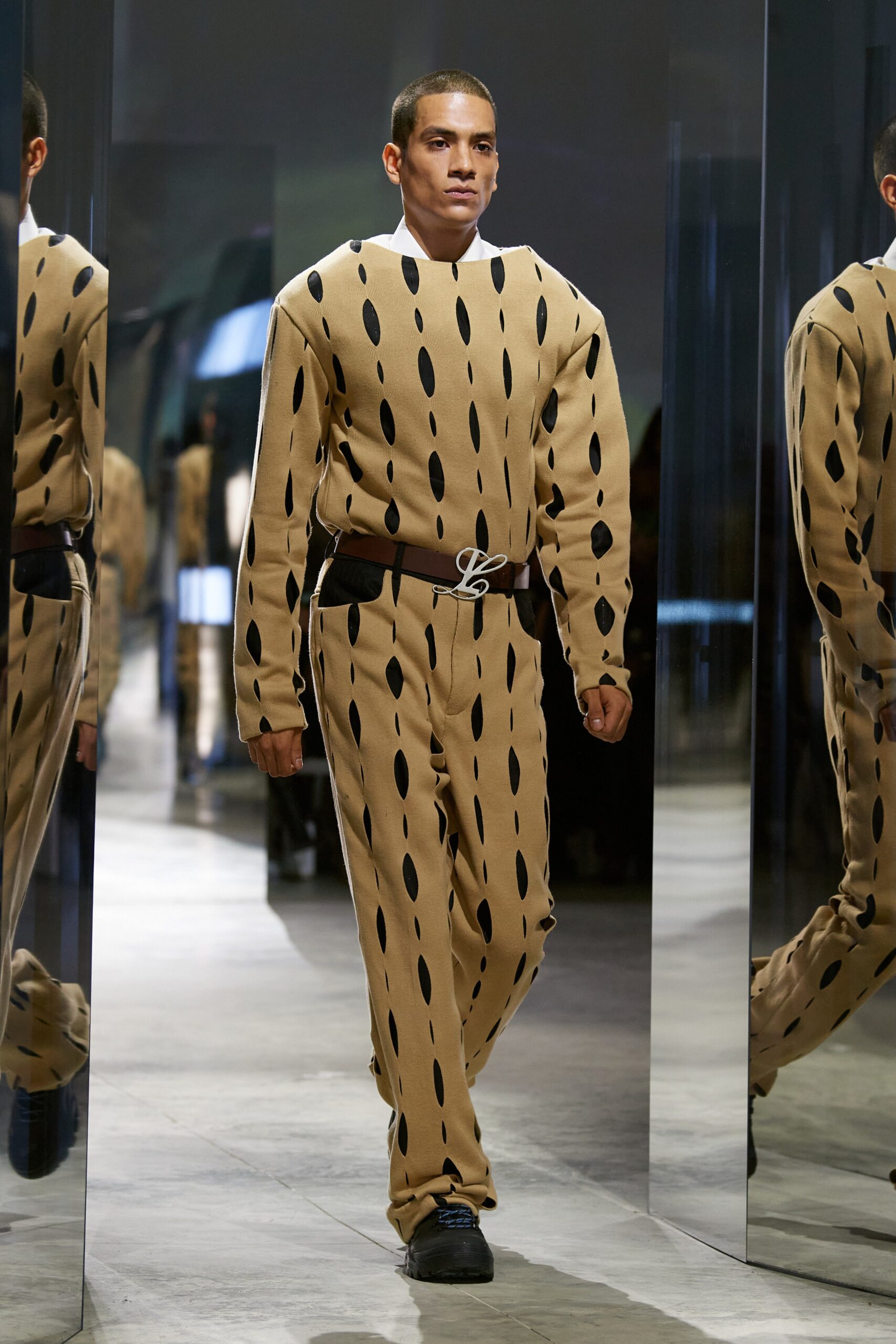 Luar F/W 23 Look 4