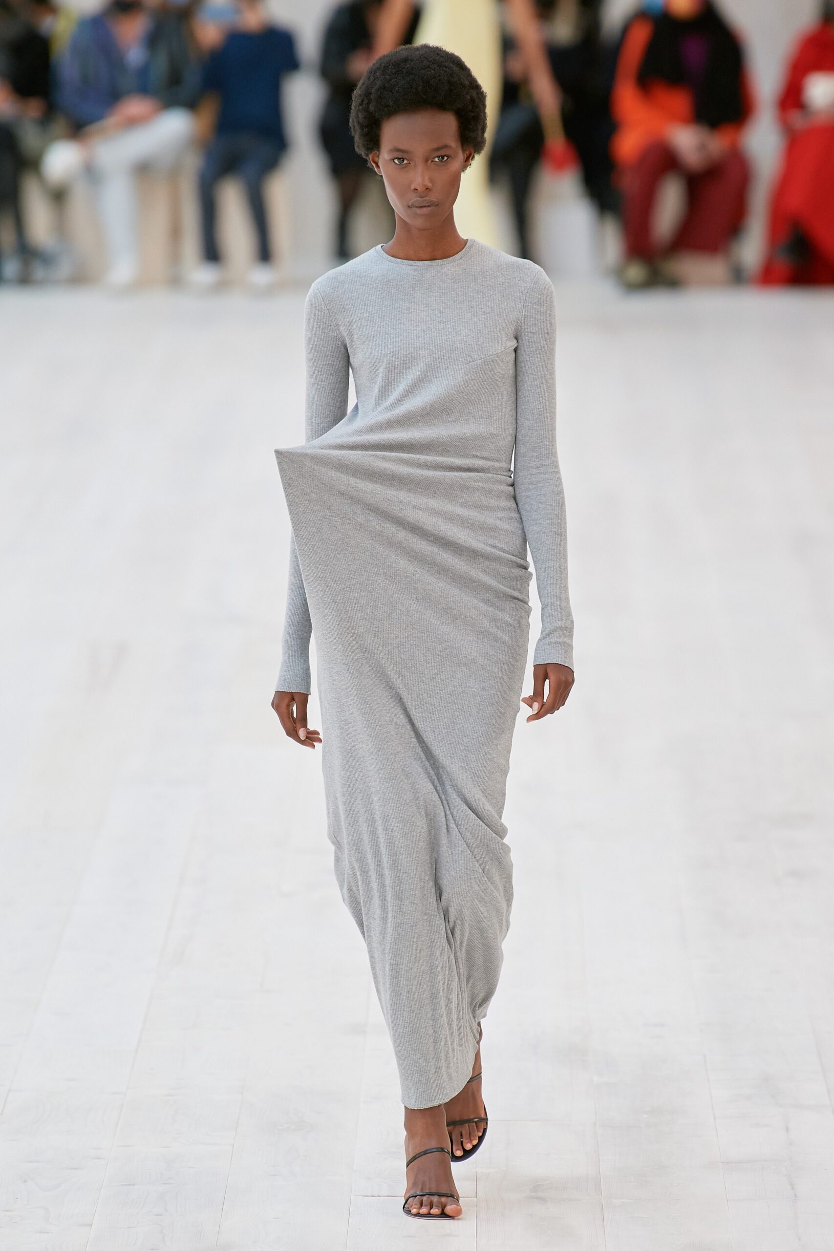 Loewe S/S 22 Look 5