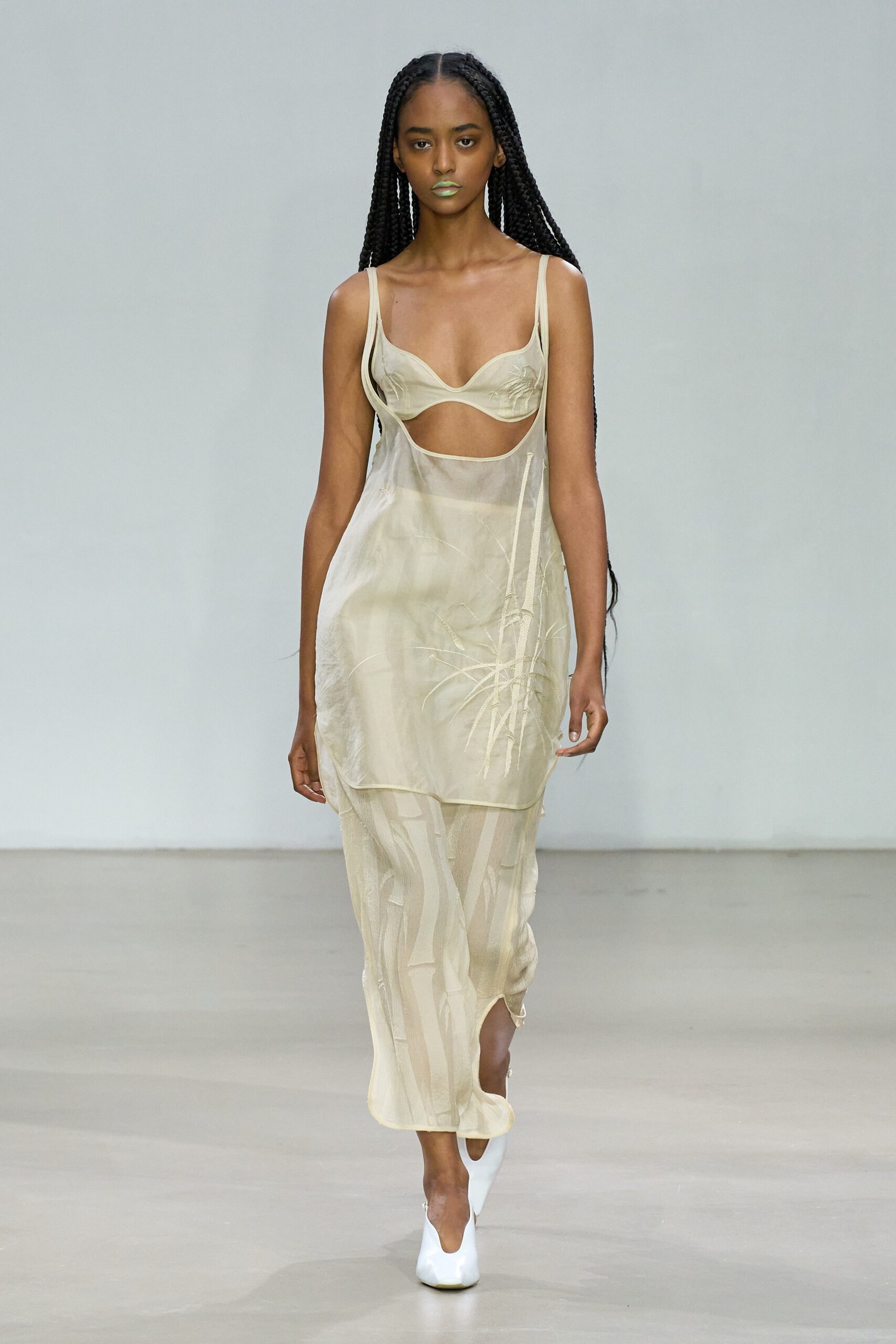Mame Kurogouchi S/S 23 Look 5