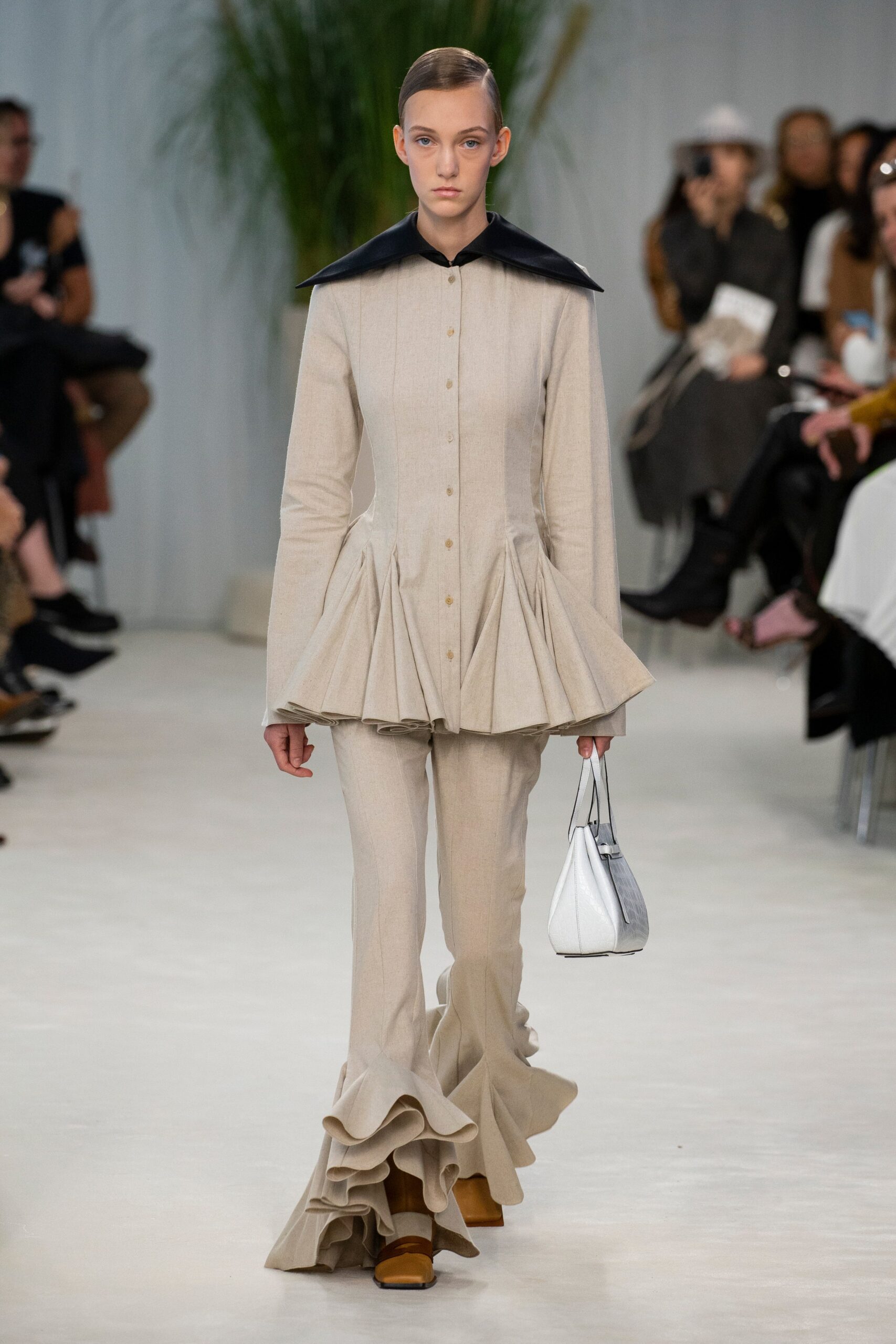 Loewe S/S 20 Look 6