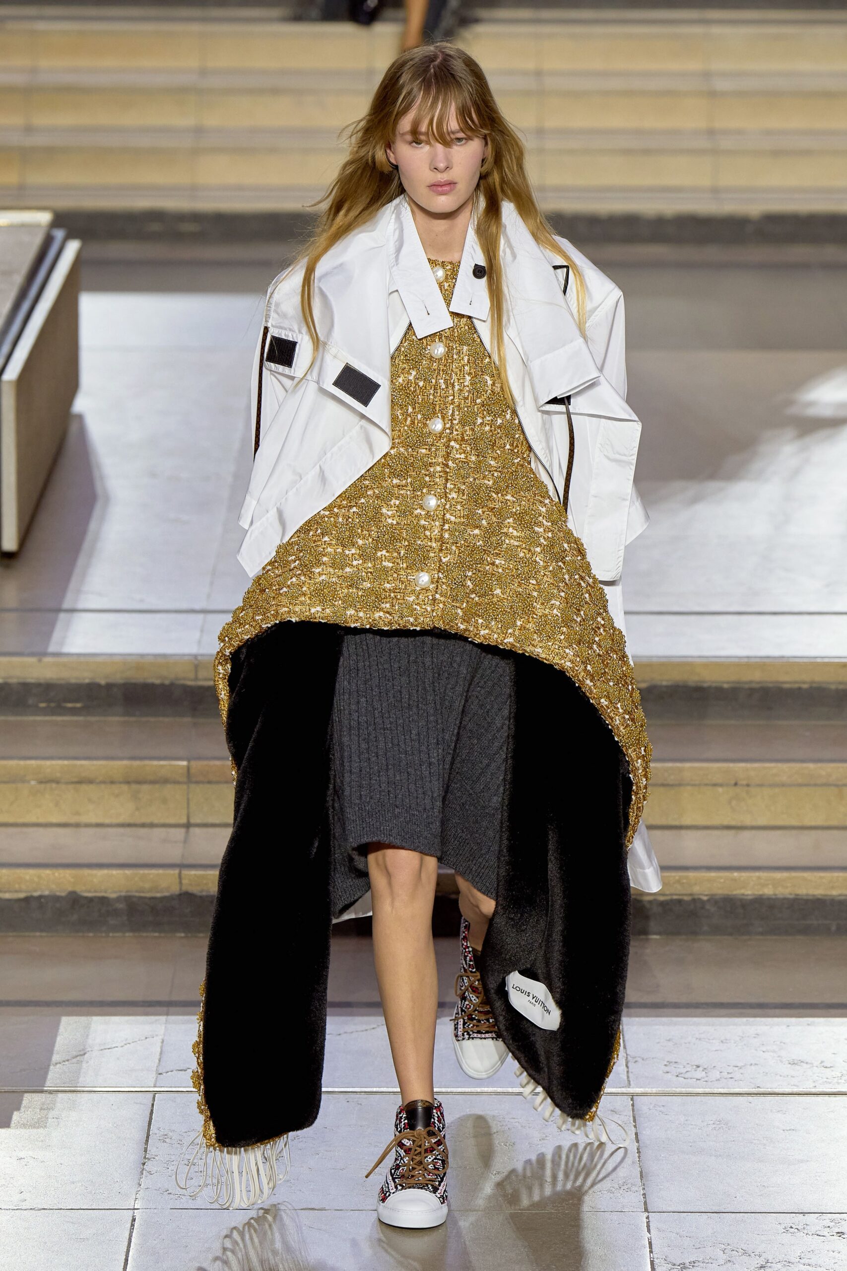 Louis Vuitton F/W 22 Look 7