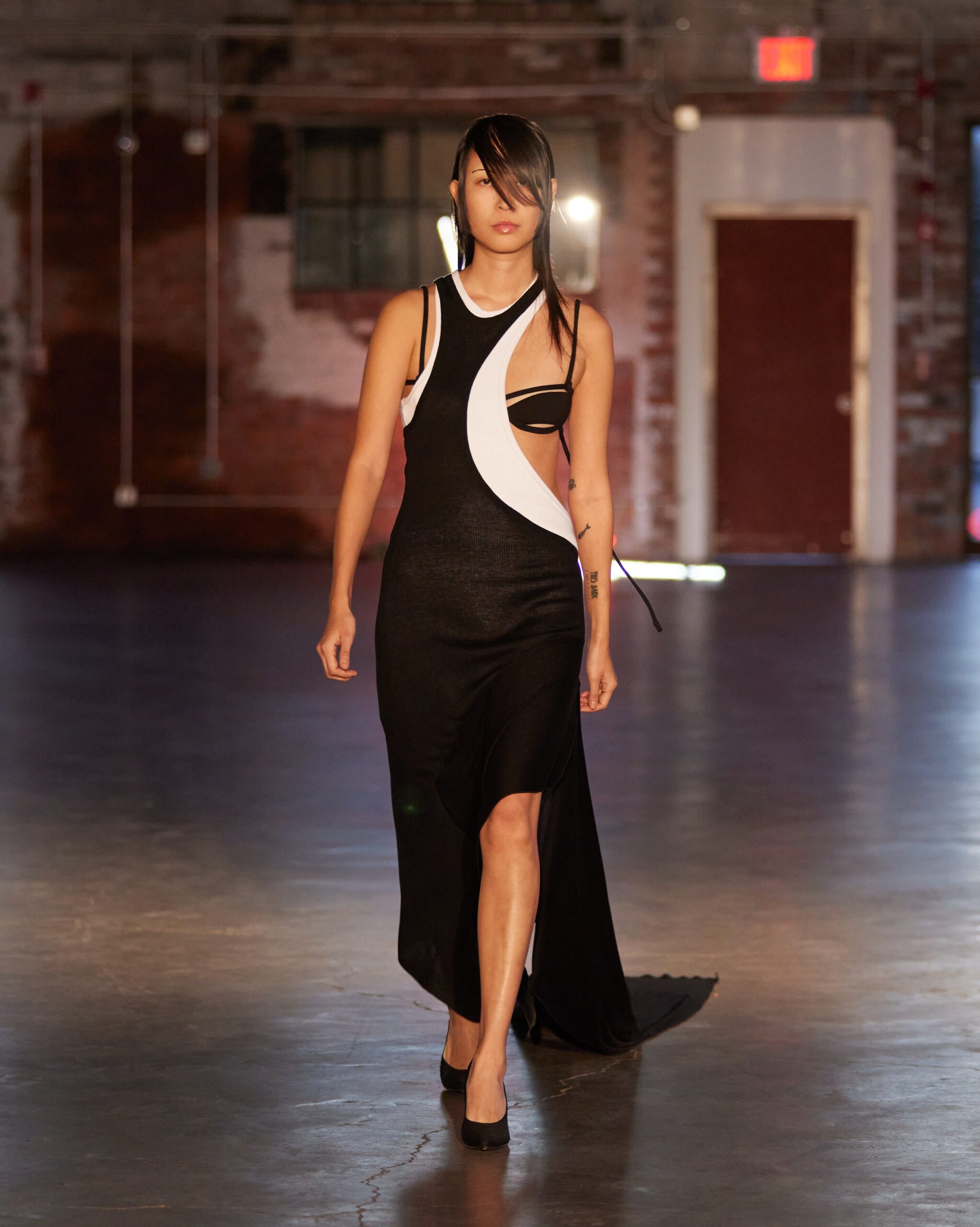 LRS S/S 23 Look 6