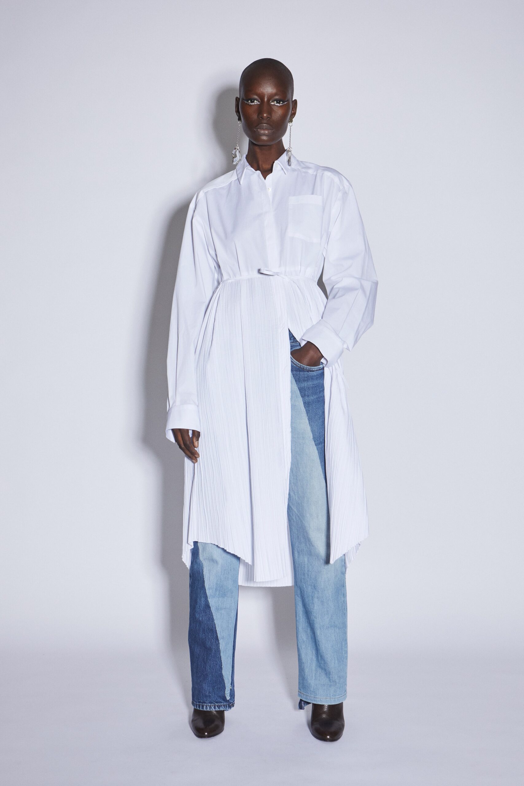 Lutz Huelle F/W 22 Look 5