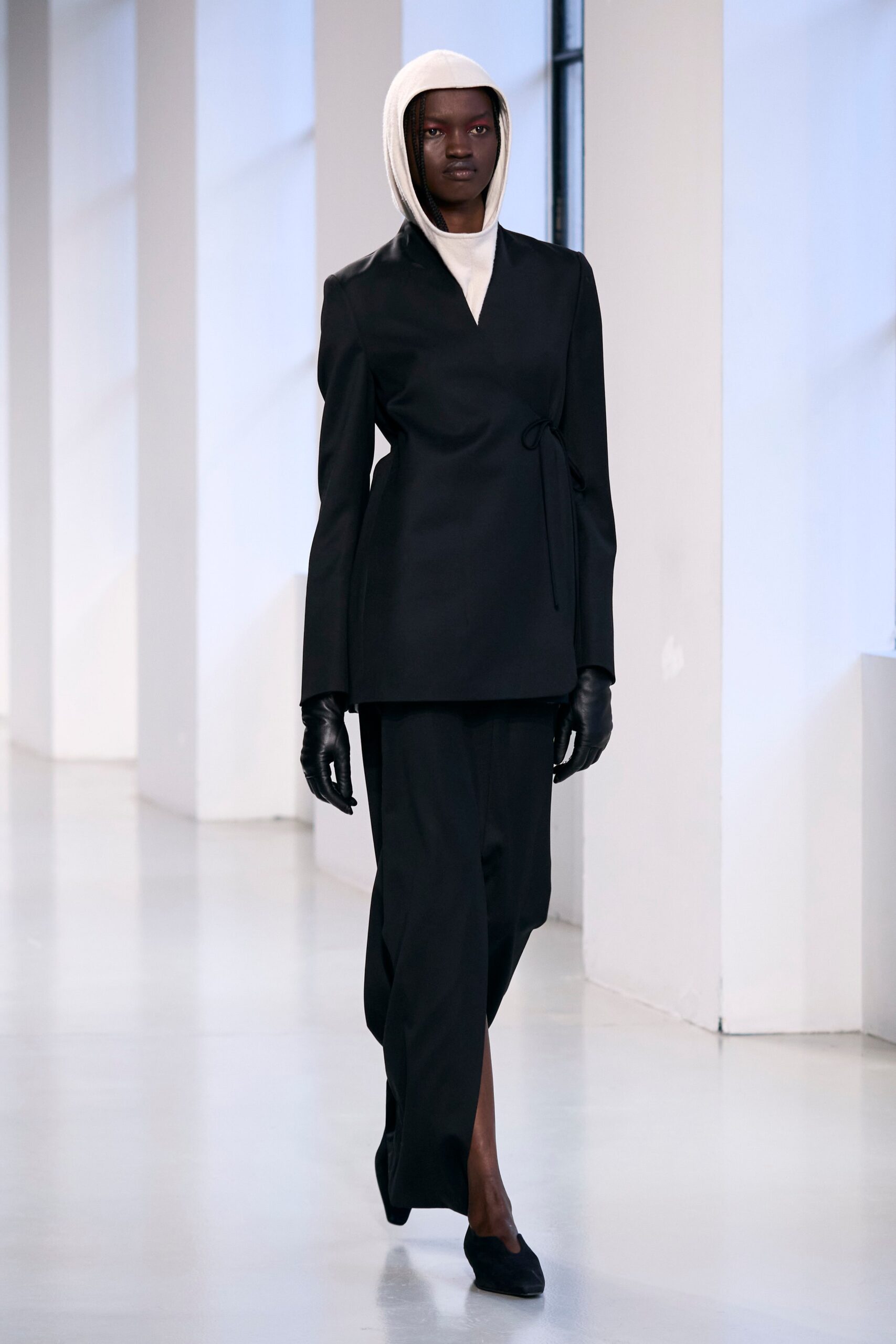 Mame Kurogouchi F/W 23 Look 6