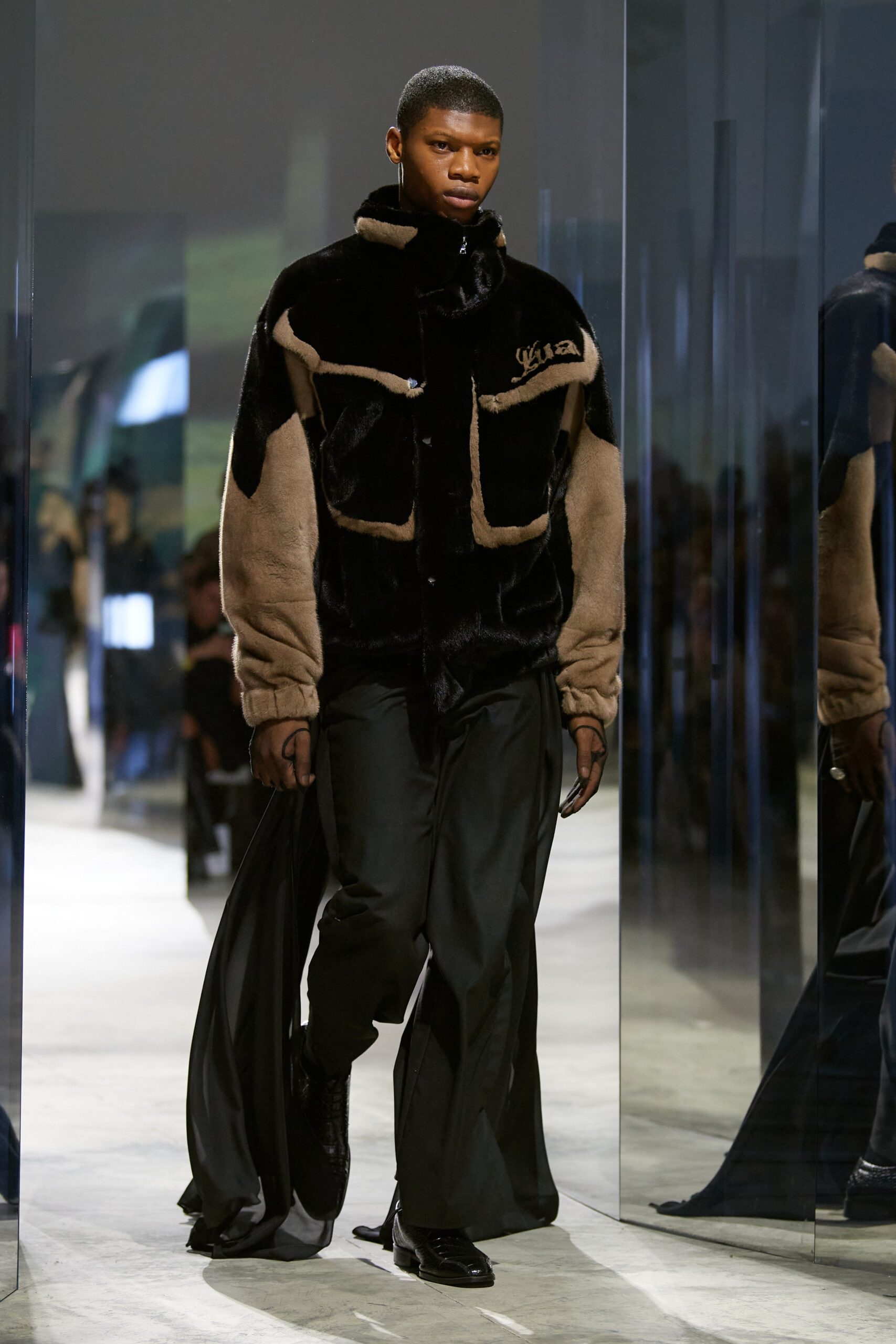 Luar F/W 23 Look 7
