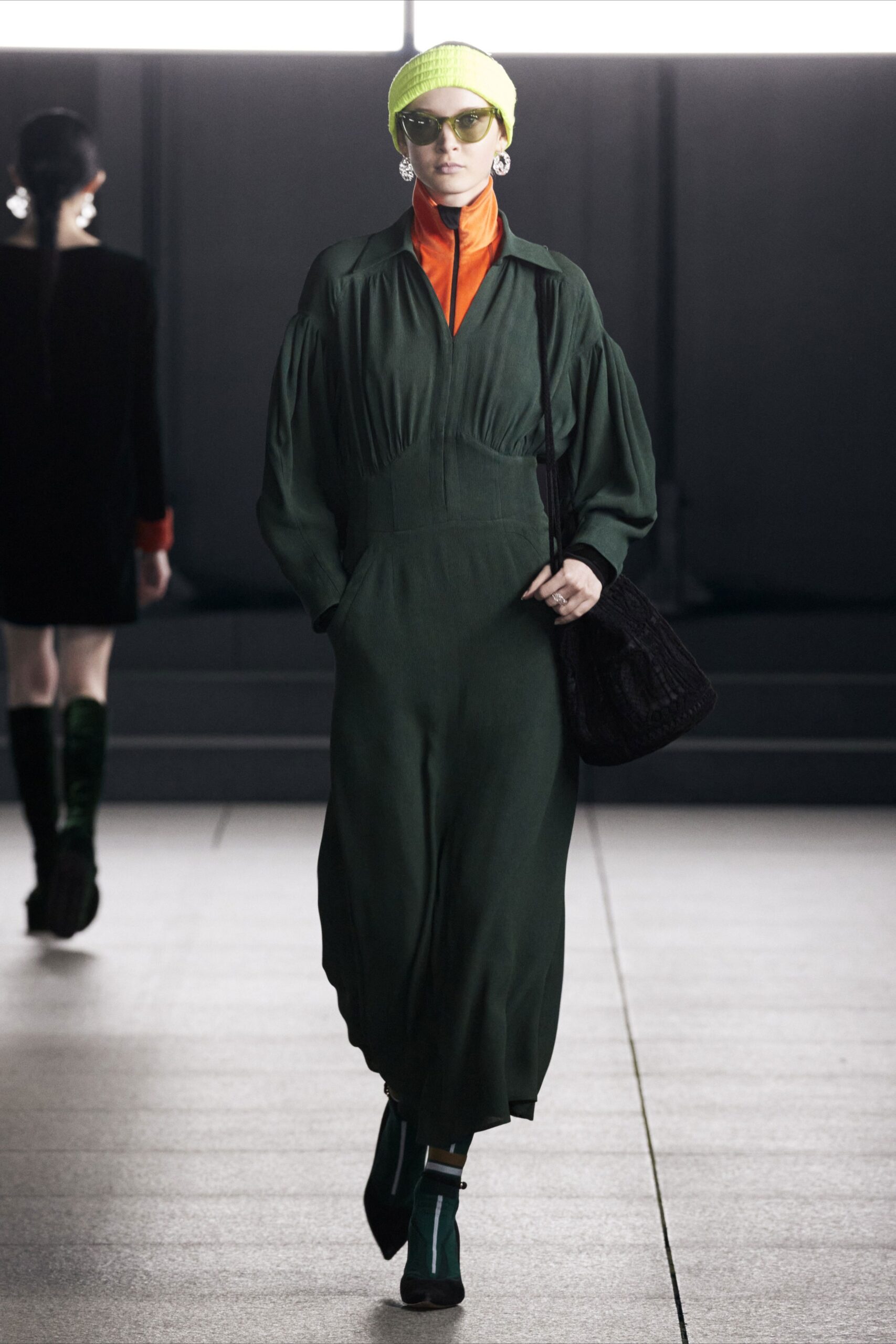 Mame Kurogouchi F/W 22 Look 7