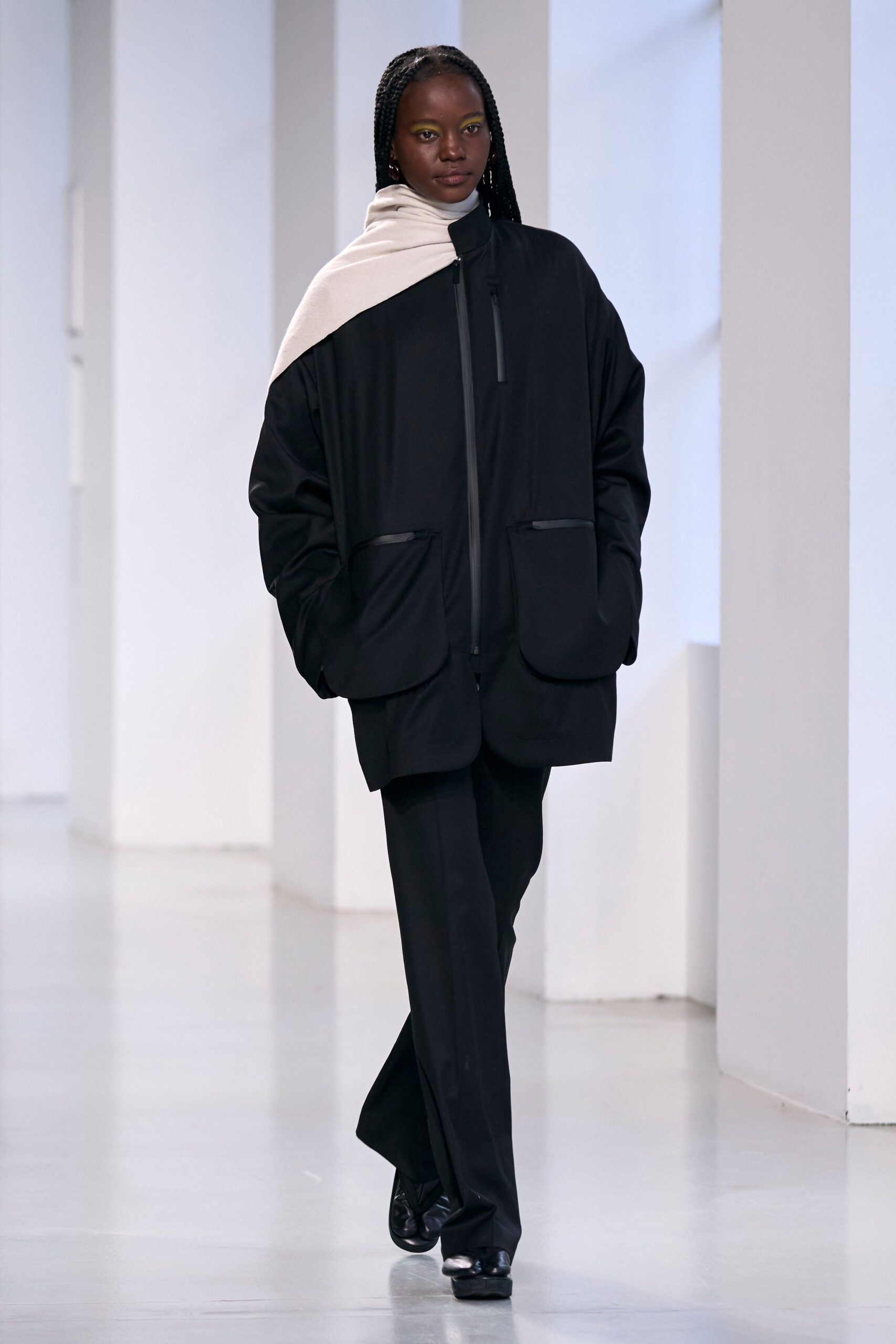 Mame Kurogouchi F/W 23 Look 7
