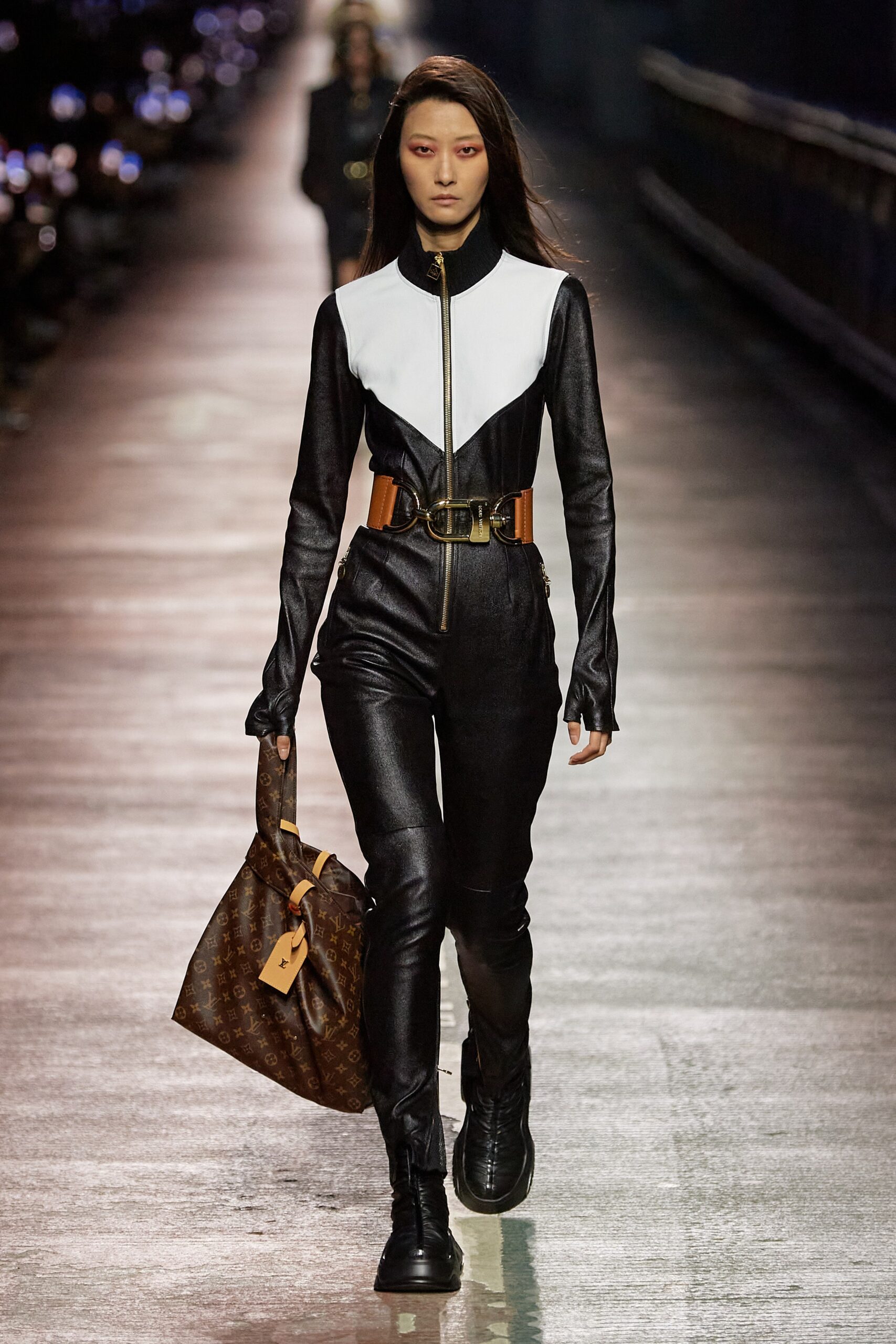 Louis Vuitton F/W 23 Look 8